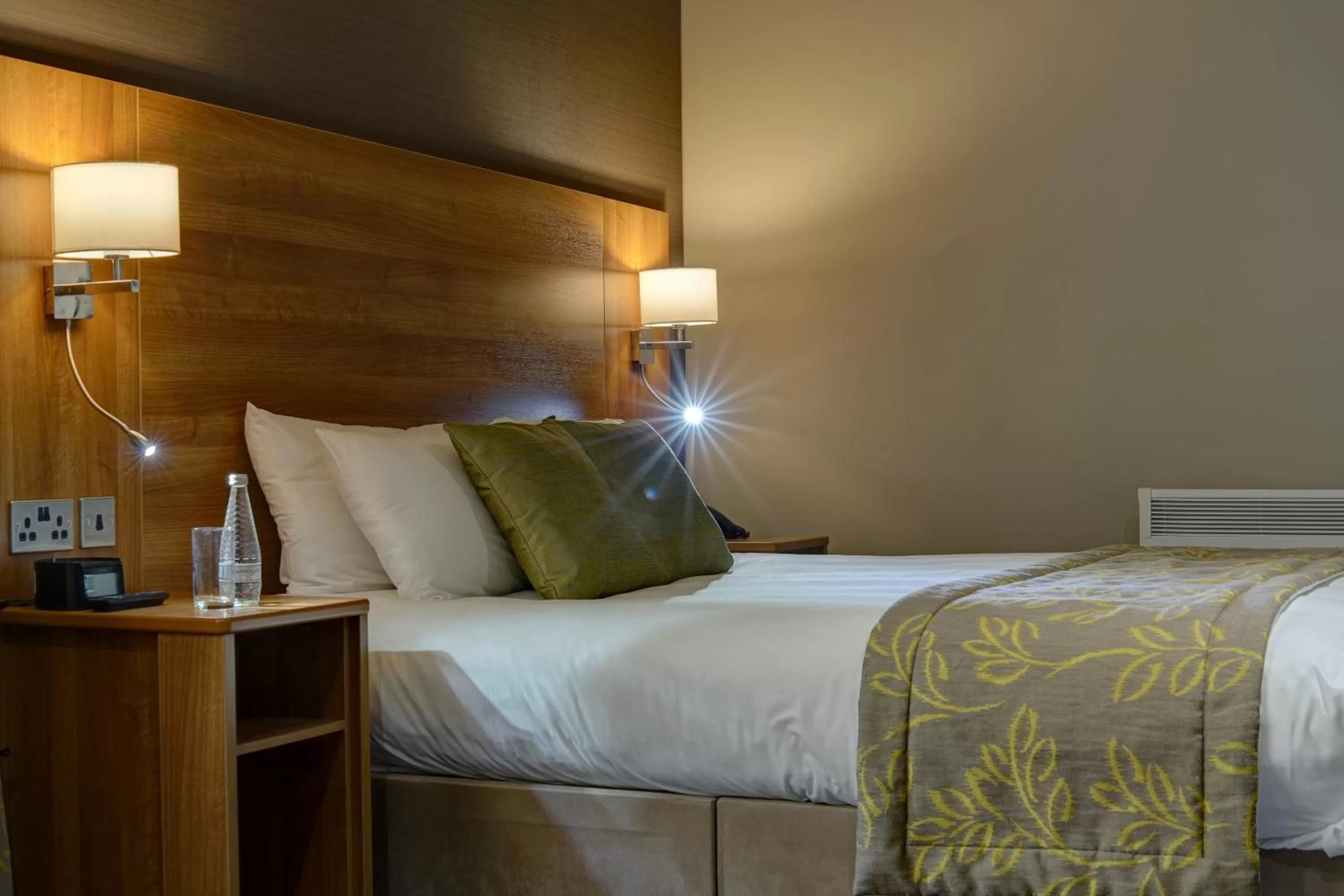 Bed in Cresta Court Hotel