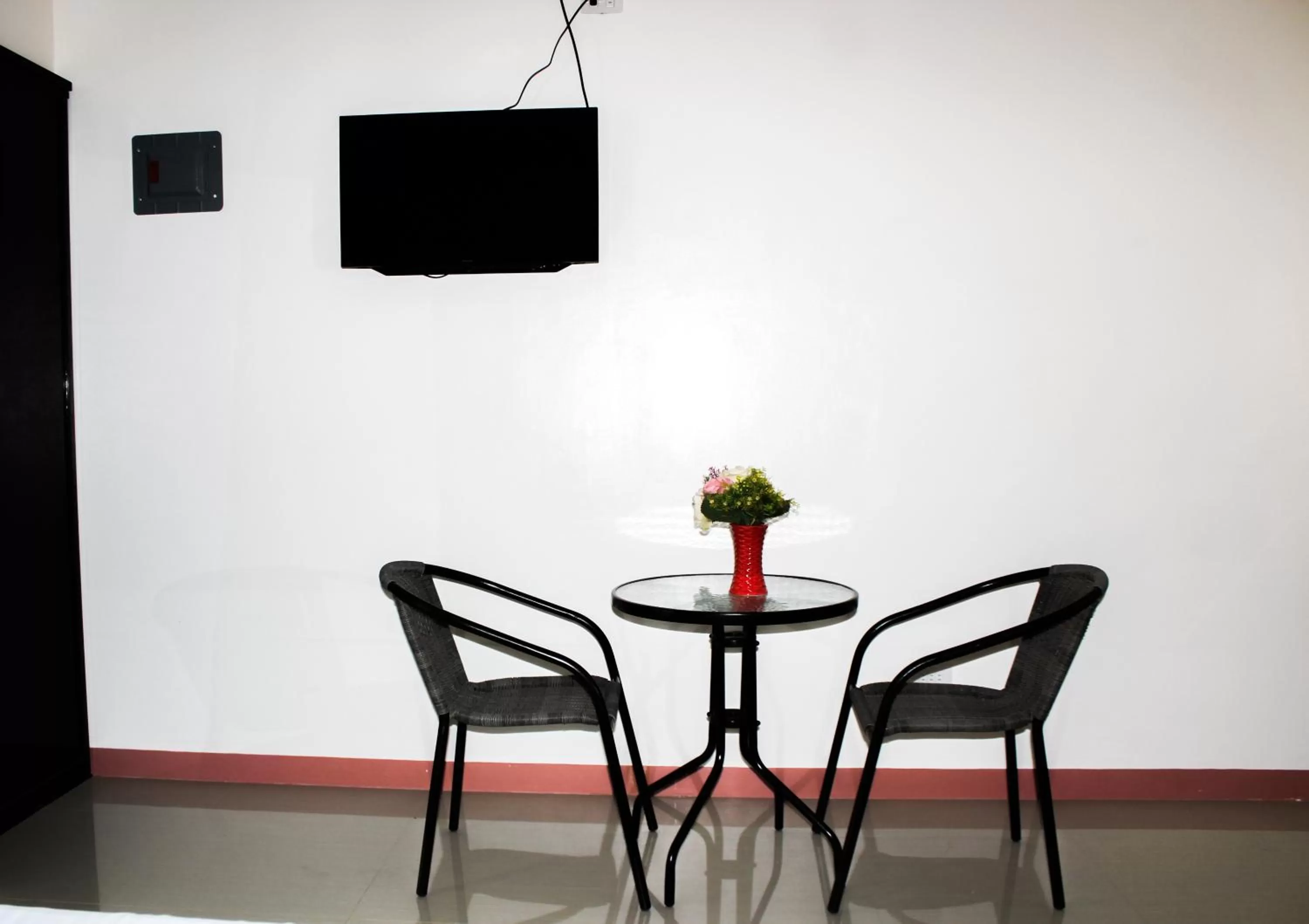 Living room in Aloha Seaside Resort
