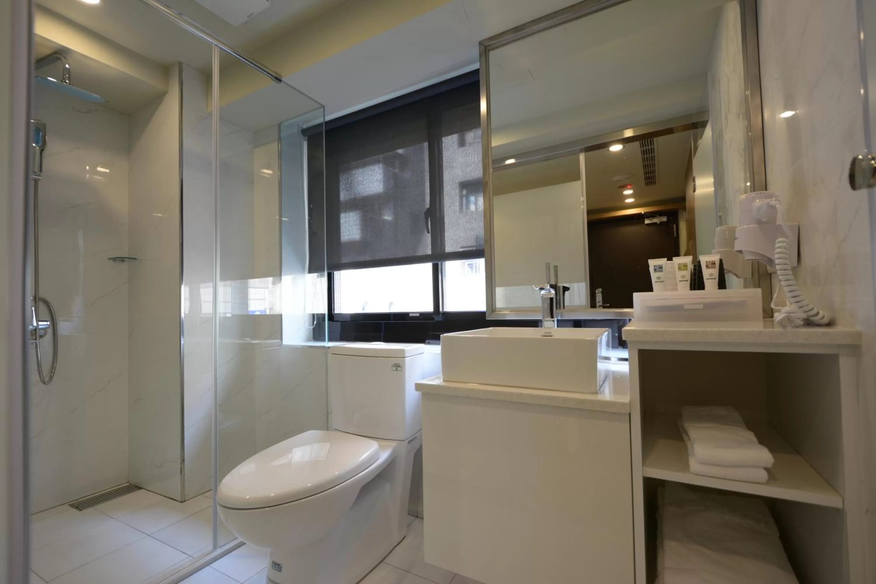 Bathroom in Smile Inn - Taipei Main Station