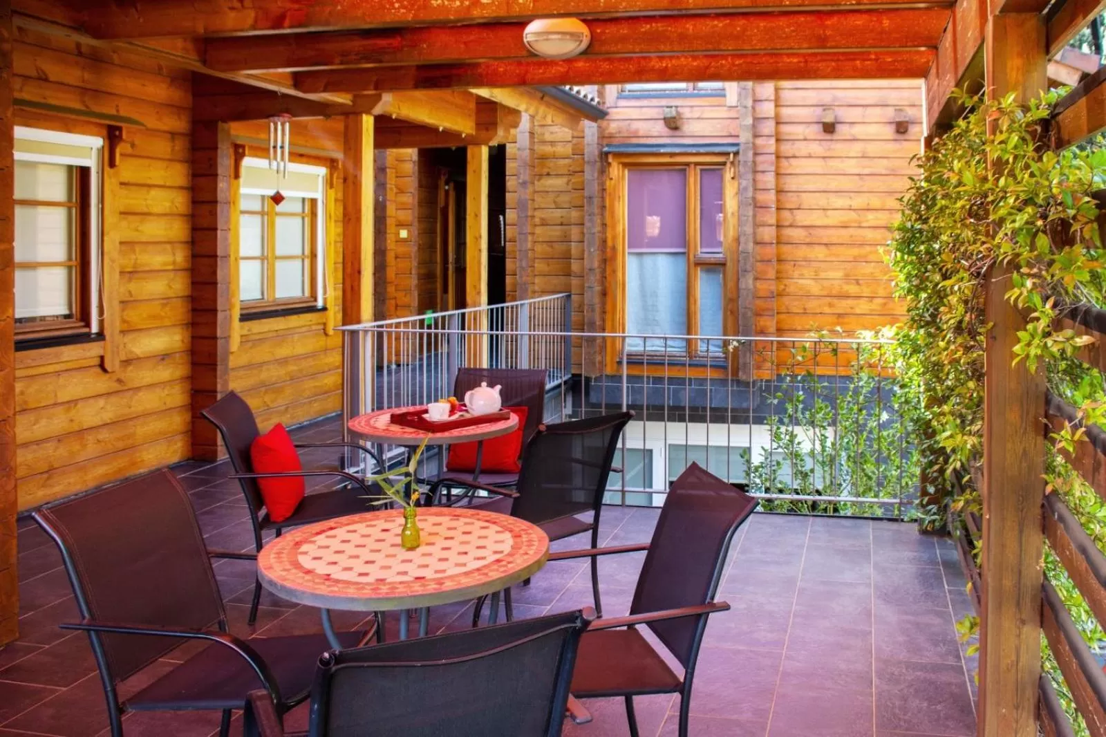Patio in Hotel Somlom - ECO Friendly Montseny