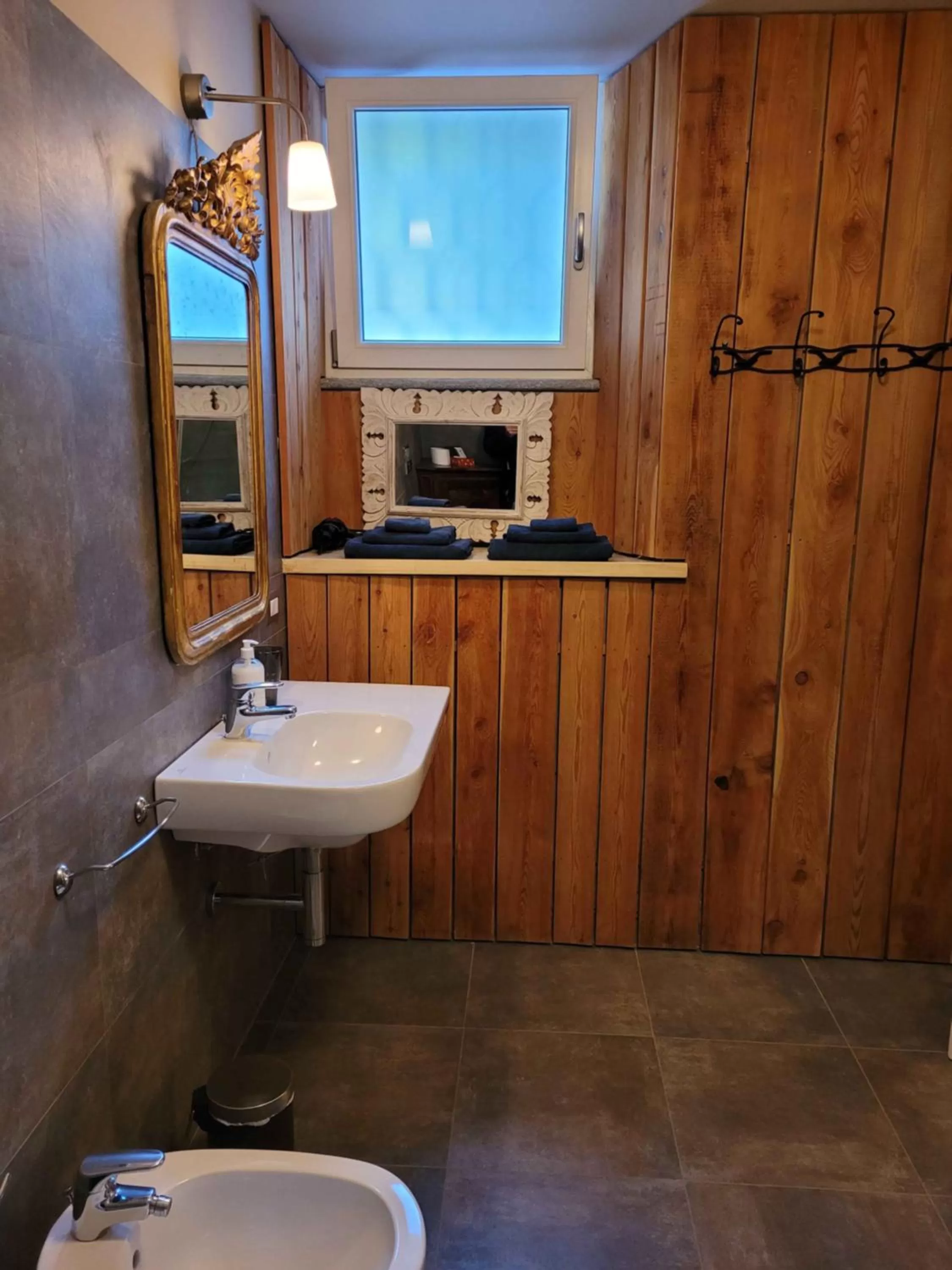 Bathroom in B&B Villa Tavallini