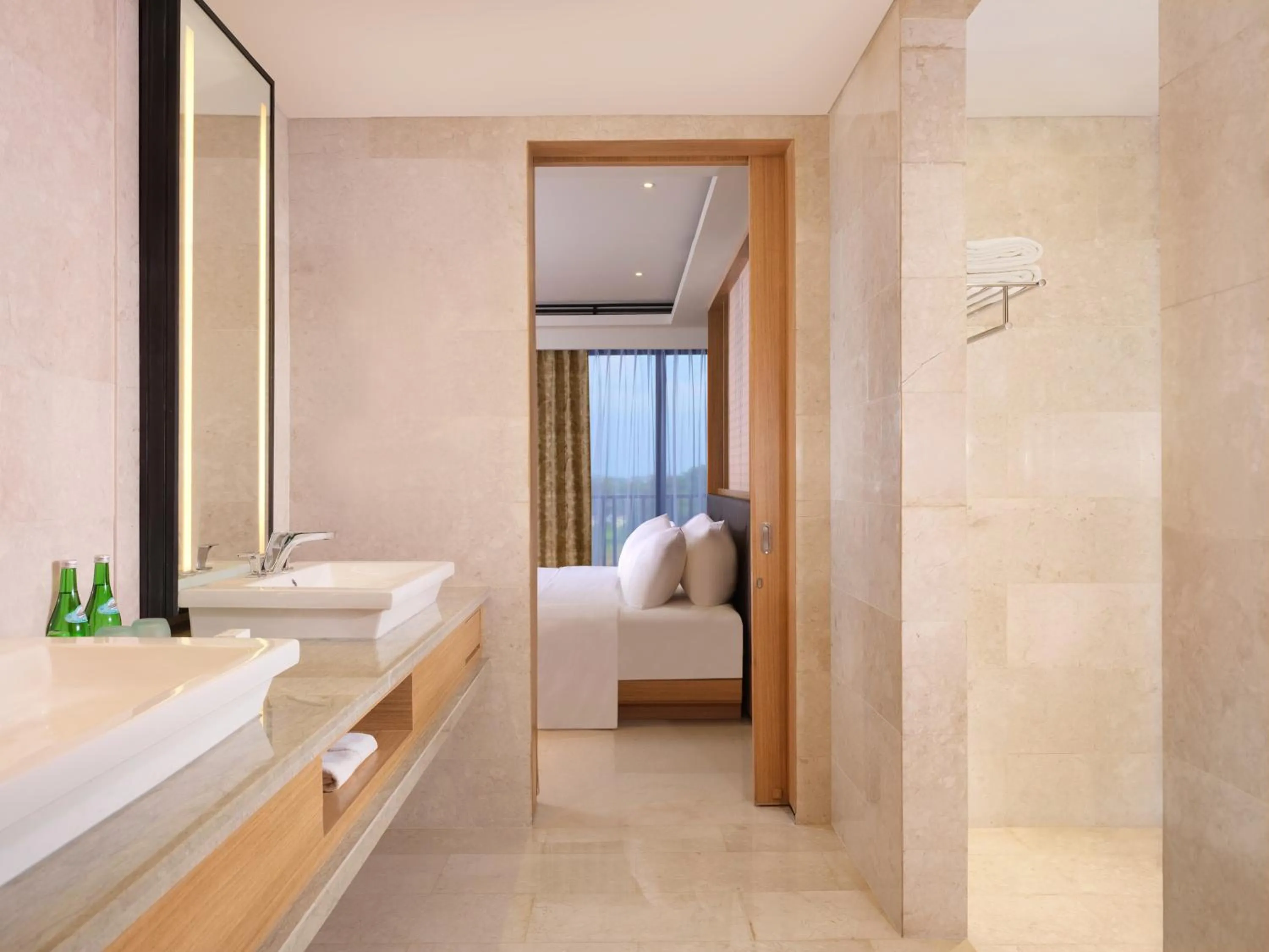 Toilet, Bed in Hotel Santika Premiere Bandara Palembang