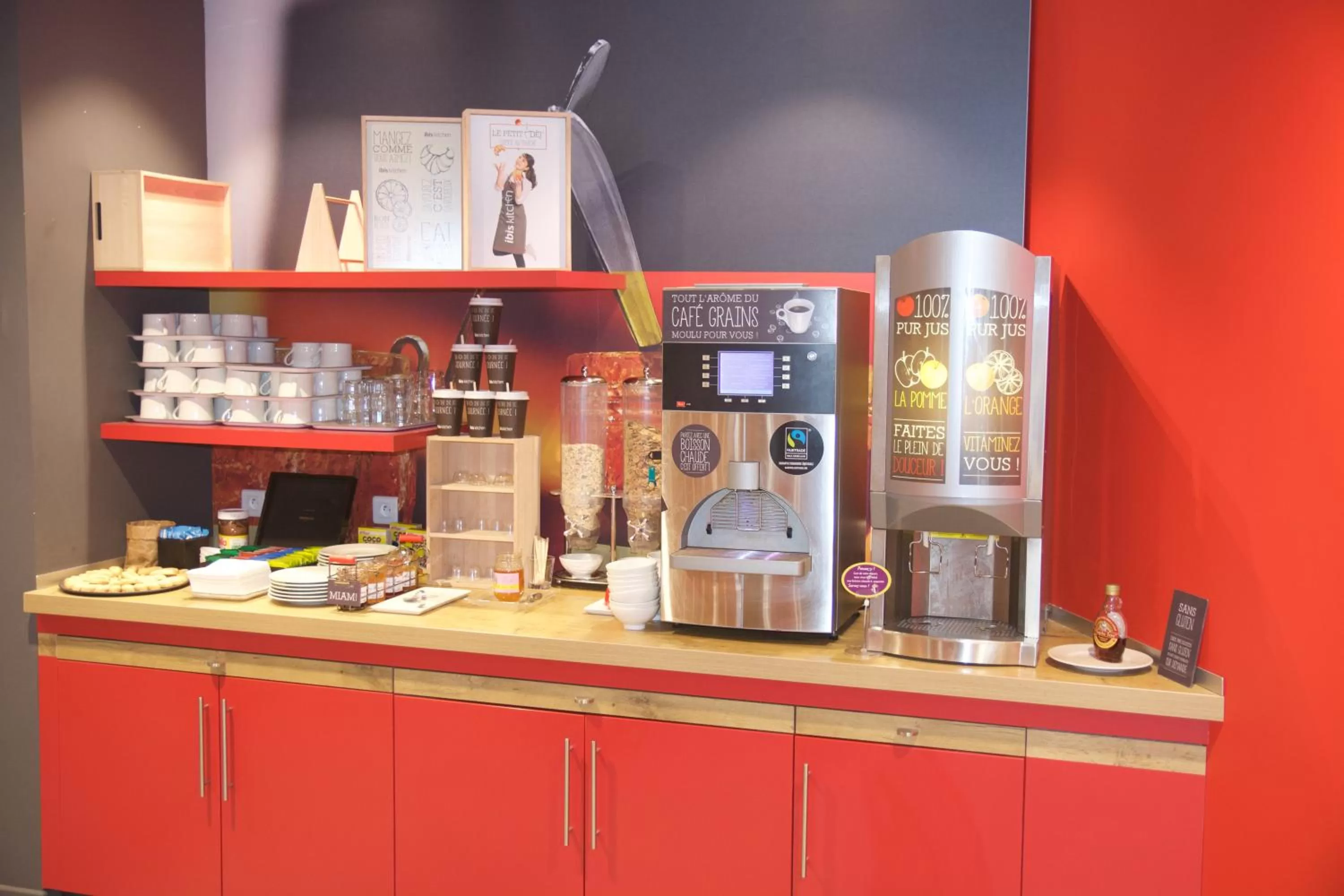 Buffet breakfast in ibis Marseille Timone