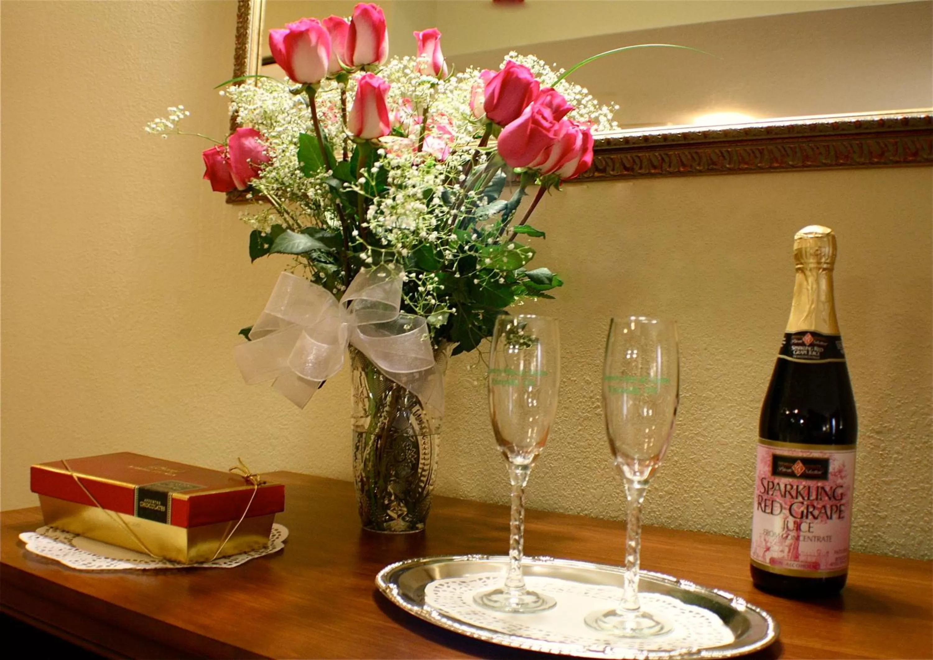 Food and drinks, Drinks in Country Inn & Suites by Radisson, Knoxville West, TN