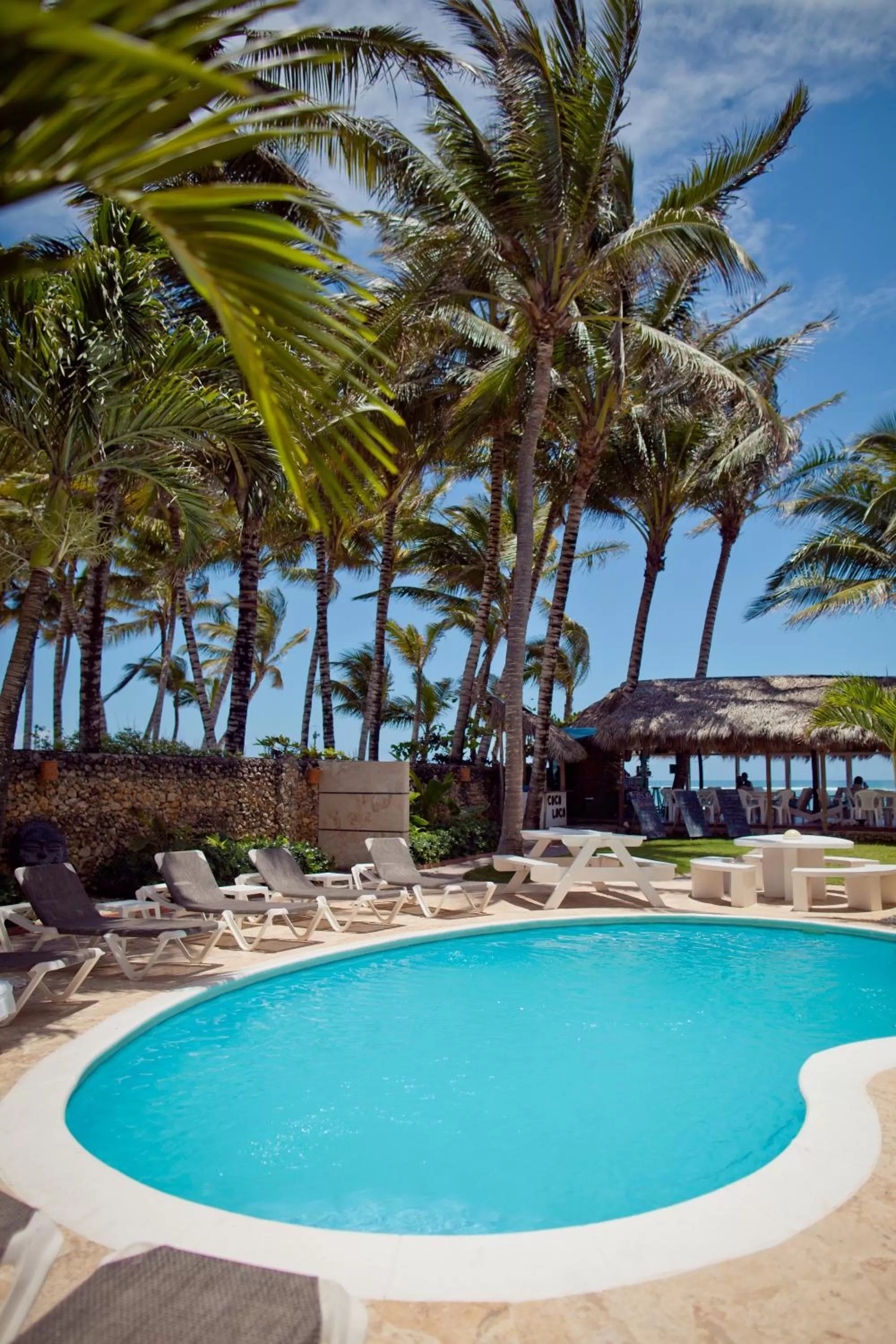 Swimming pool in Kite Beach Inn
