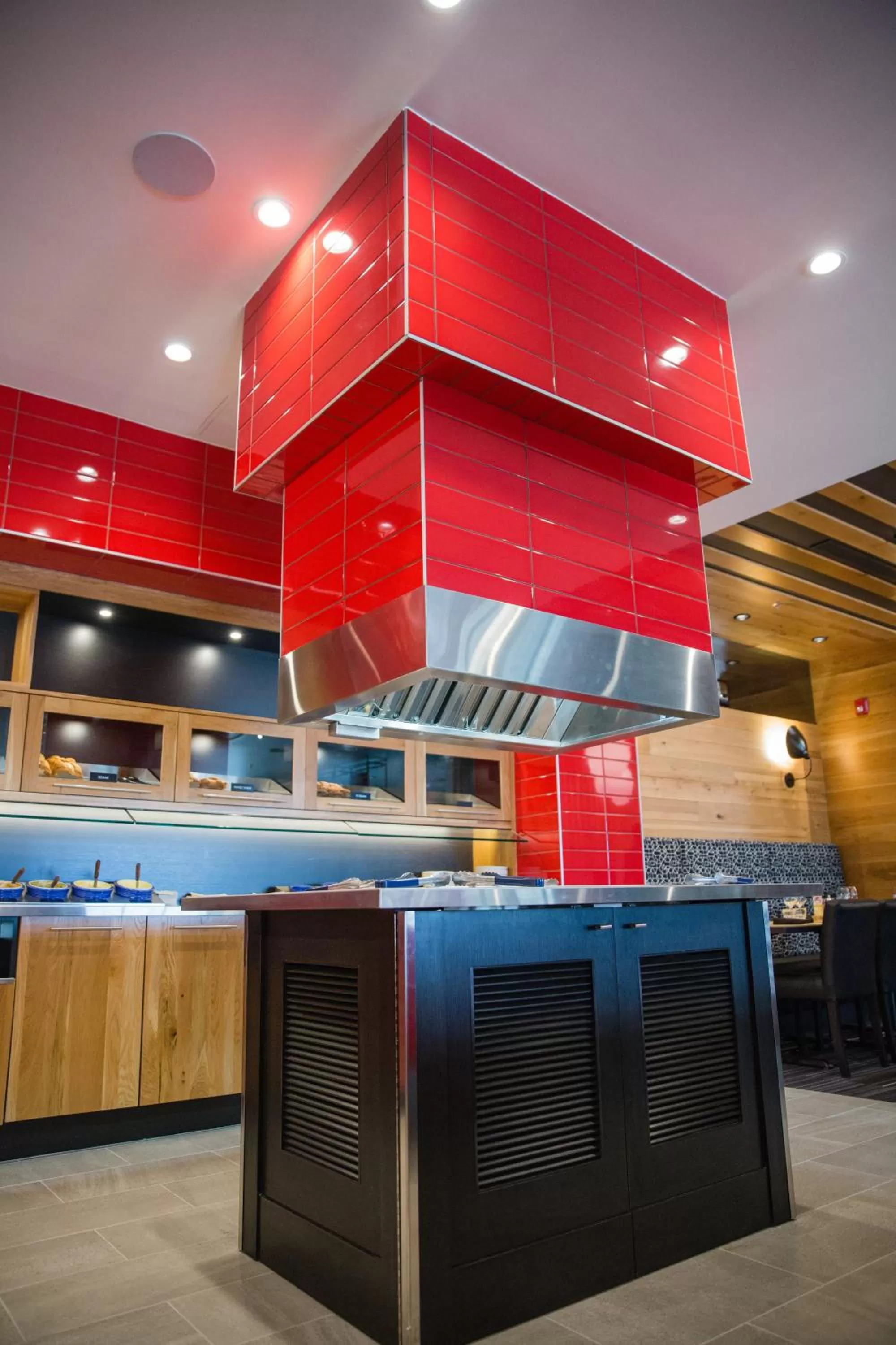 Restaurant/places to eat in Holiday Inn Hotel & Suites Calgary South - Conference Ctr by IHG