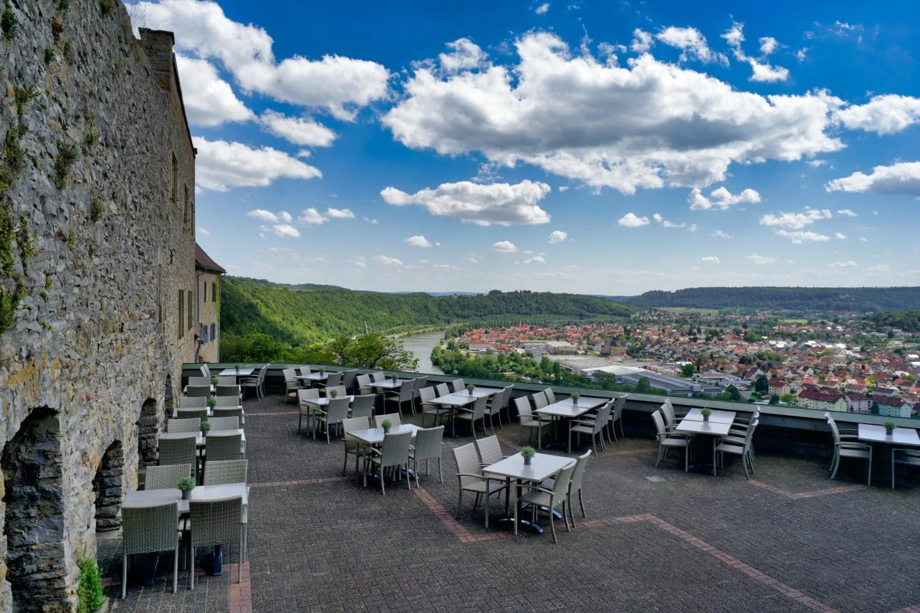 Restaurant/places to eat in Hotel-Restaurant Burg Hornberg