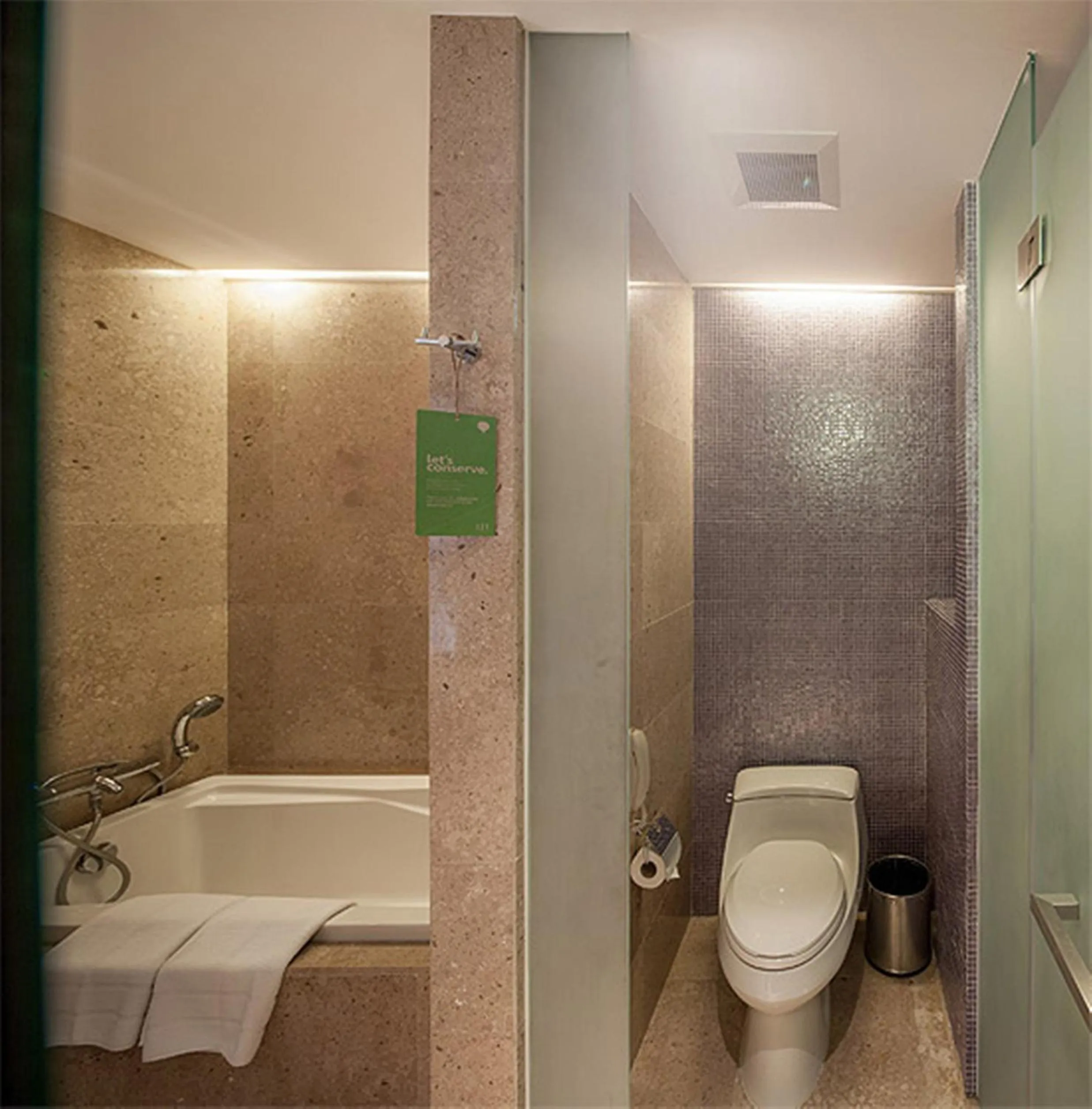 Bathroom in LiT BANGKOK Hotel