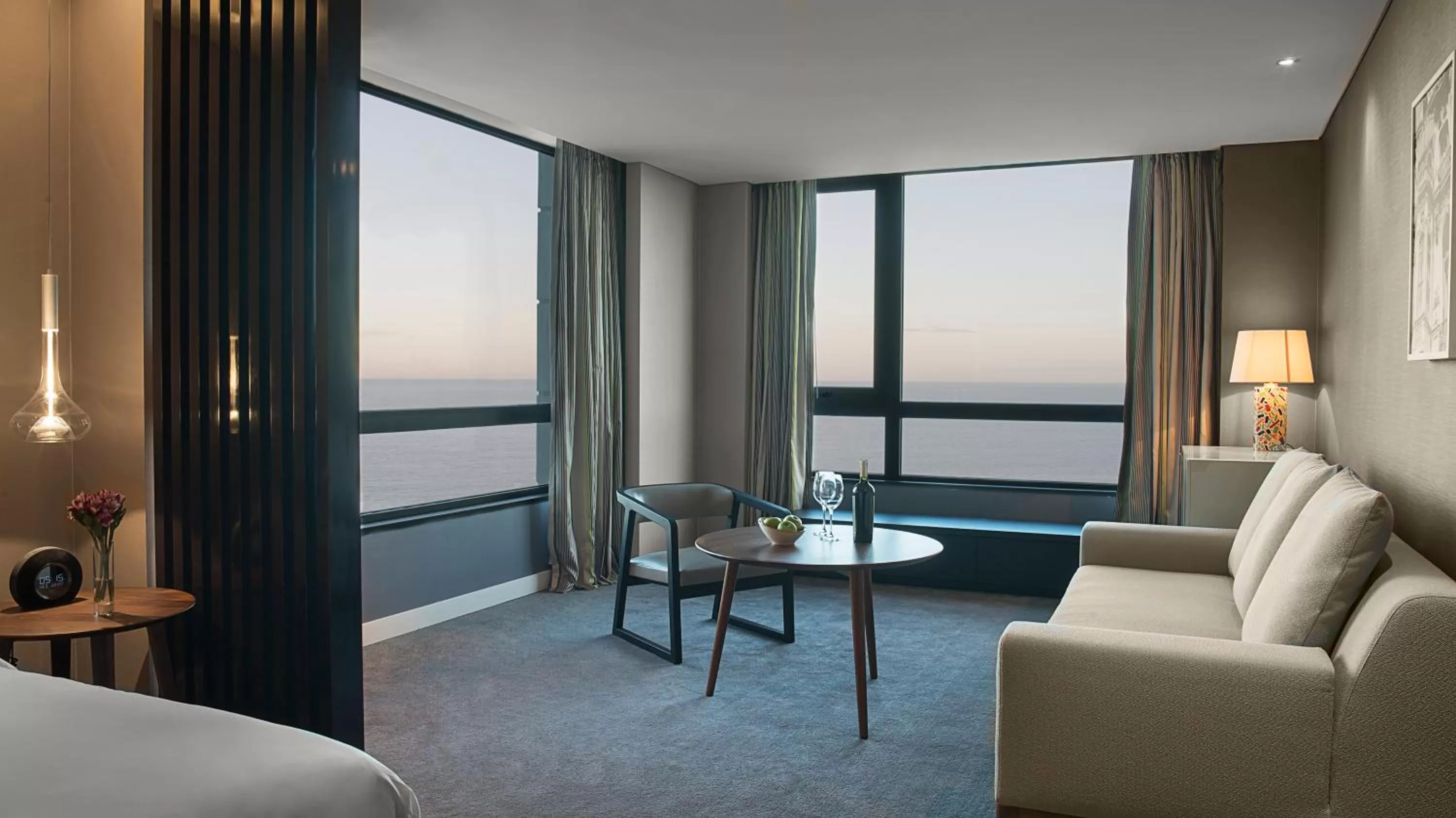 Bedroom, Bed in Hyatt Centric Montevideo