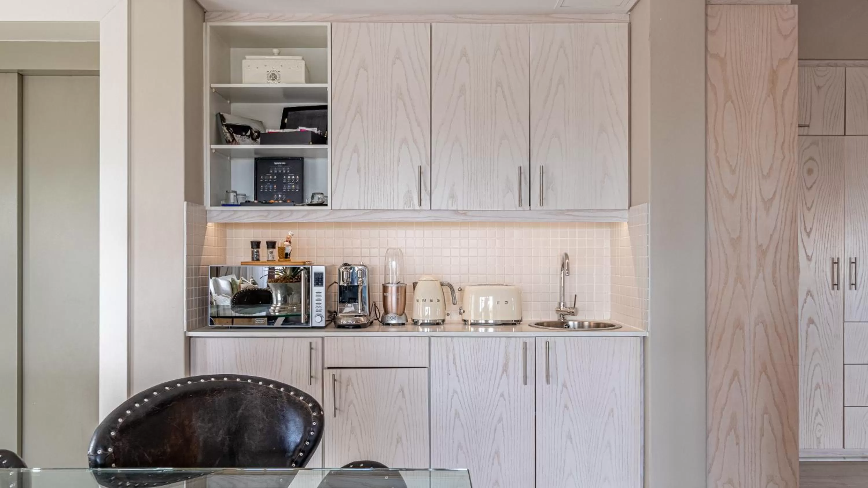 Kitchen or kitchenette in The Glen Boutique Hotel & Spa