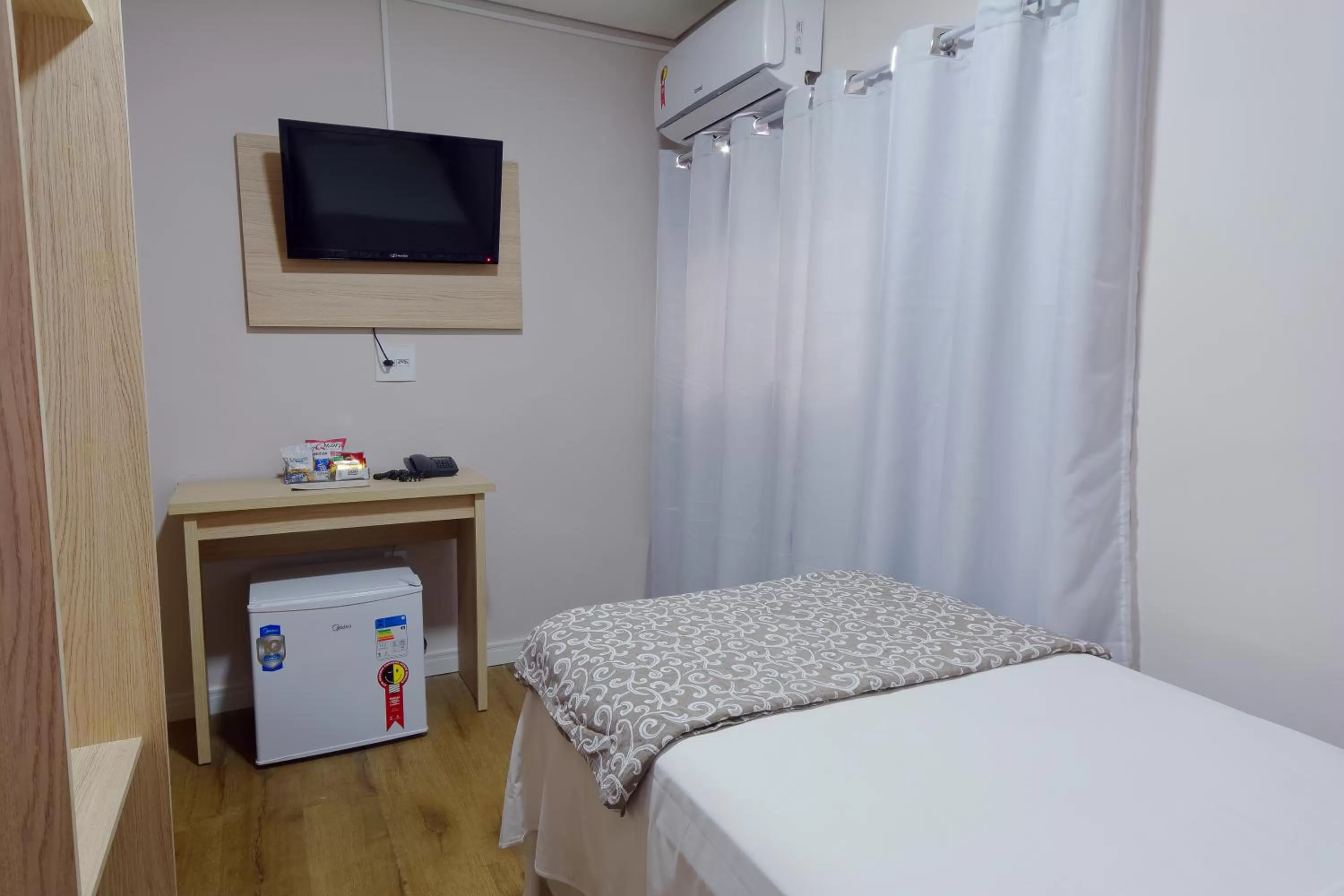 Bed in Fênix Hotel Bom Retiro