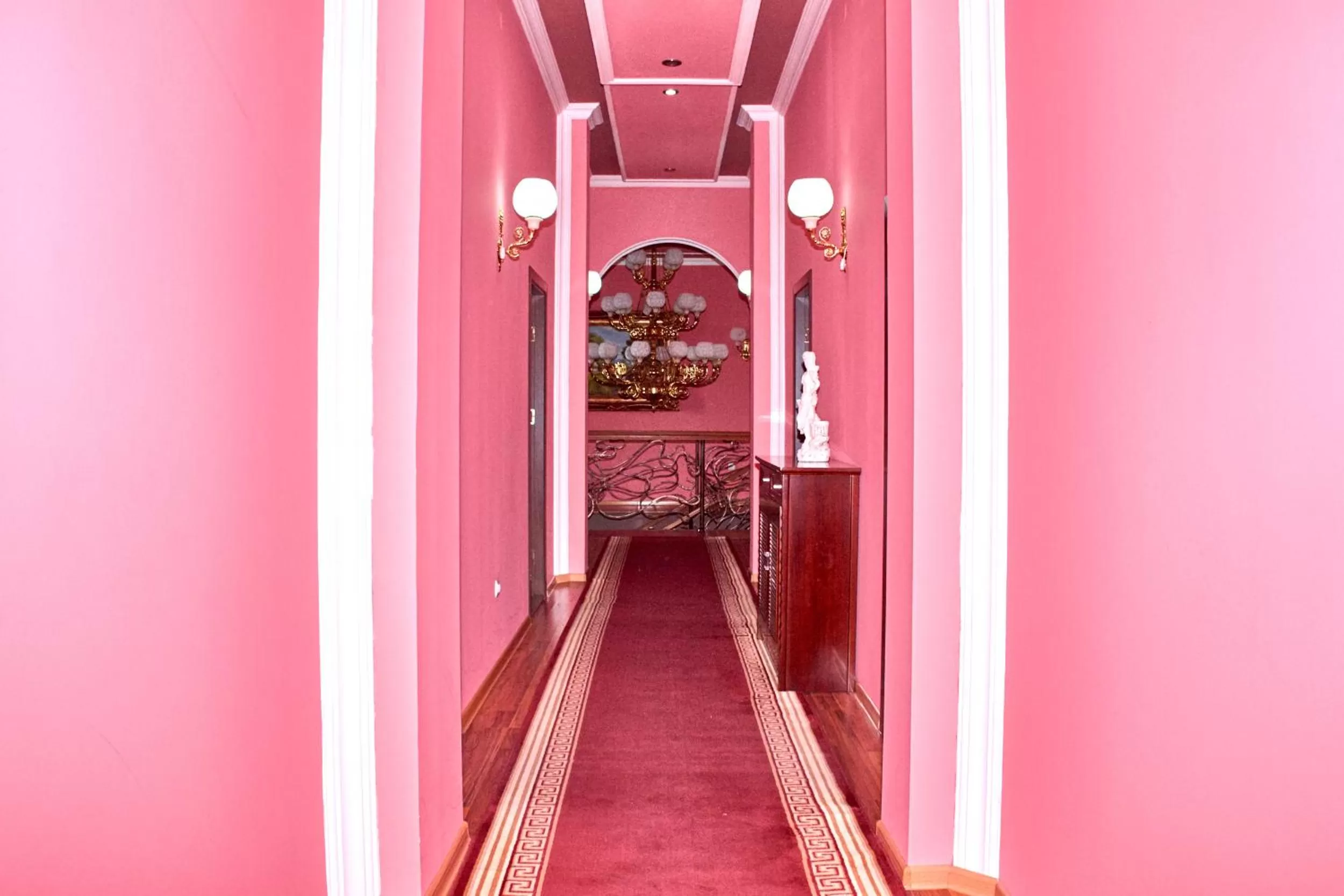 Other in Hotel Art-Seg