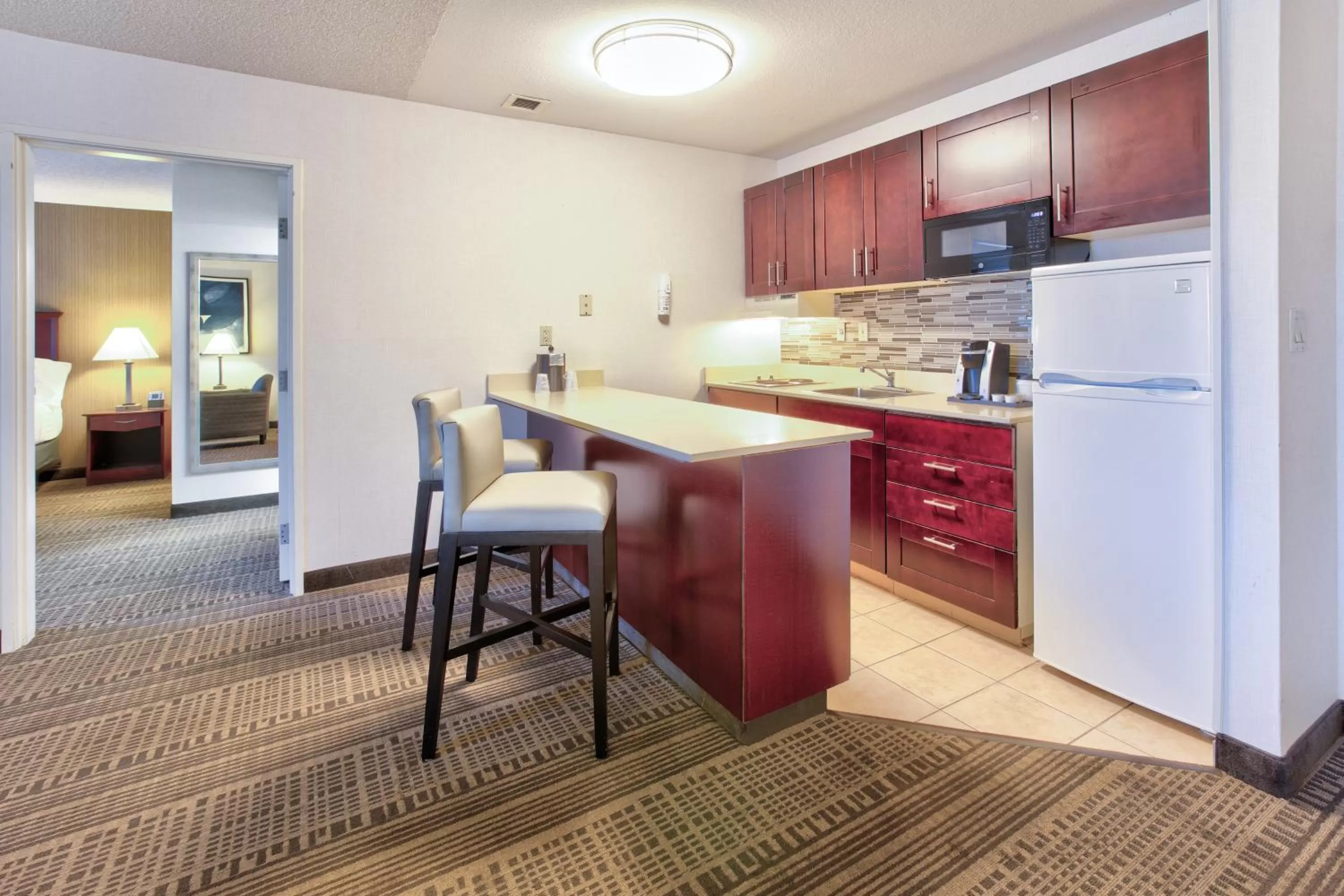 kitchen in Holiday Inn & Suites Santa Maria by IHG