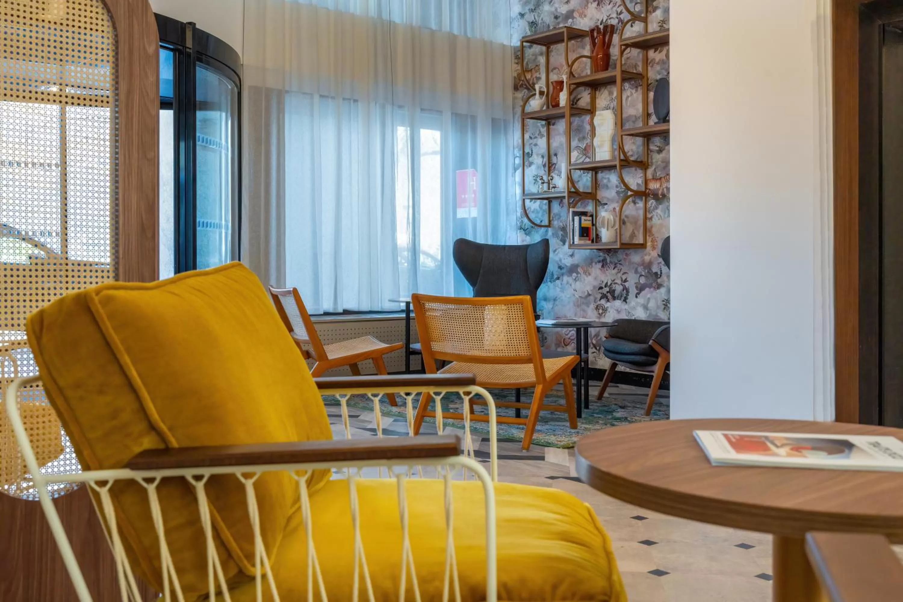 Lobby or reception in Le Splendid Hotel Lac D'Annecy - Handwritten Collection