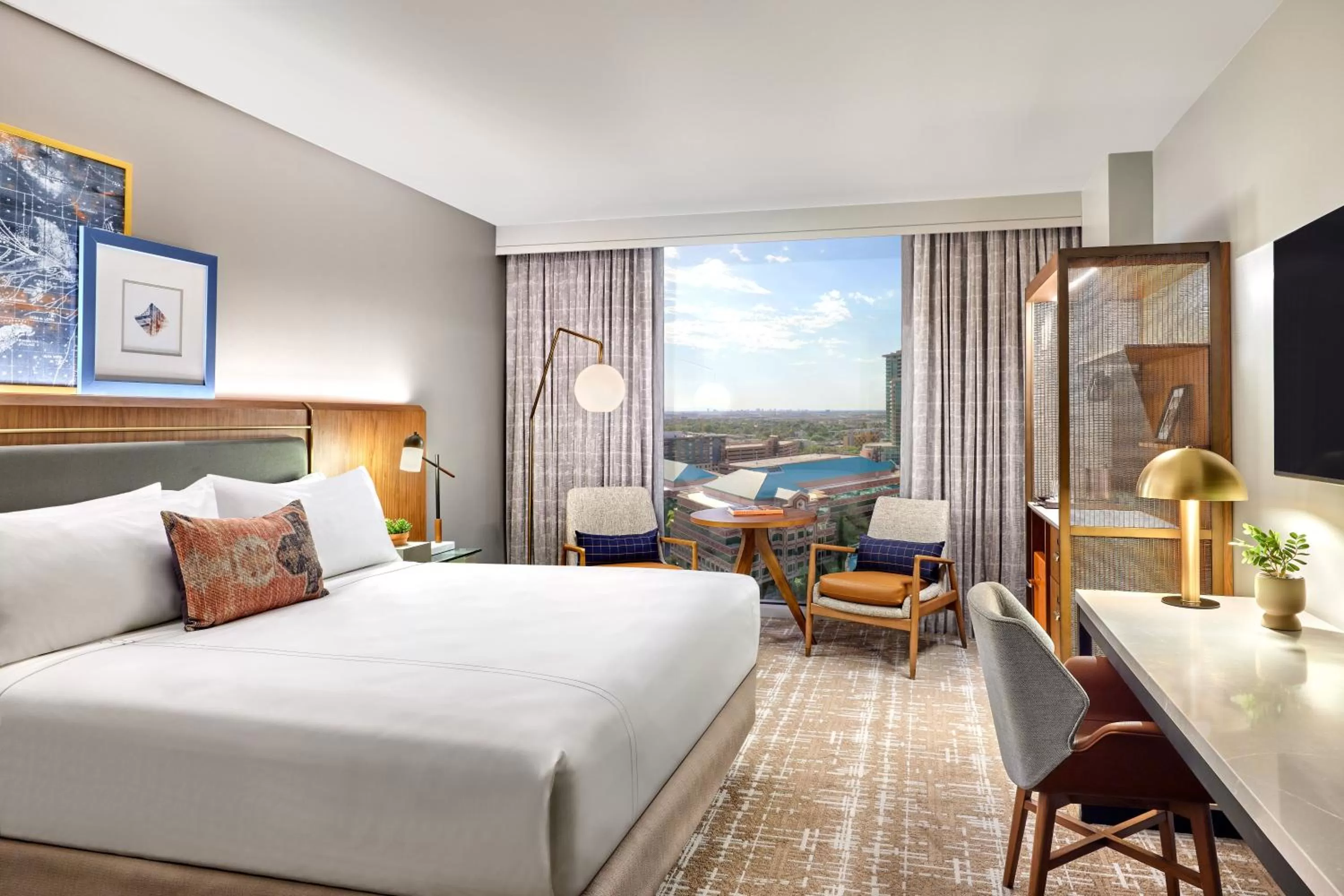 Bed in Omni Tempe Hotel at ASU