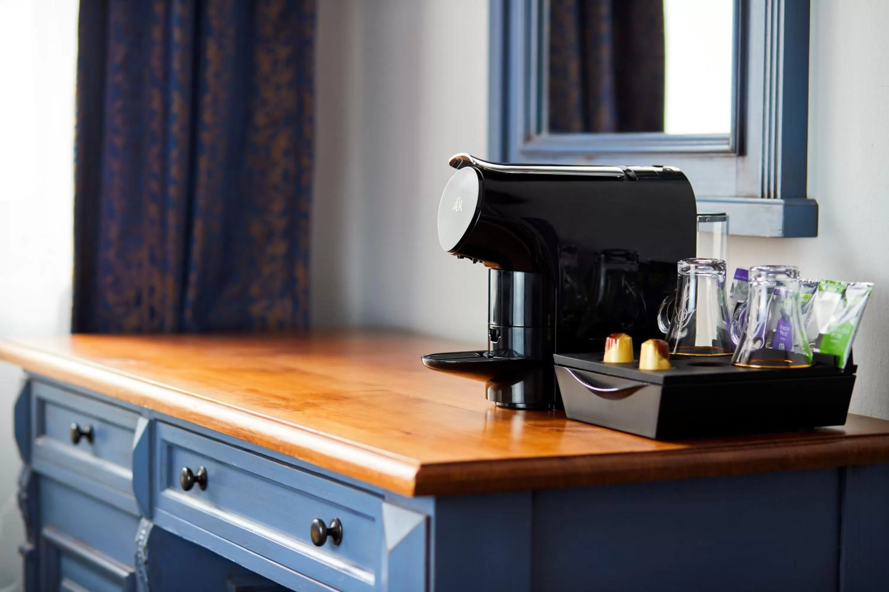 Coffee/tea facilities in Hotel U Kata