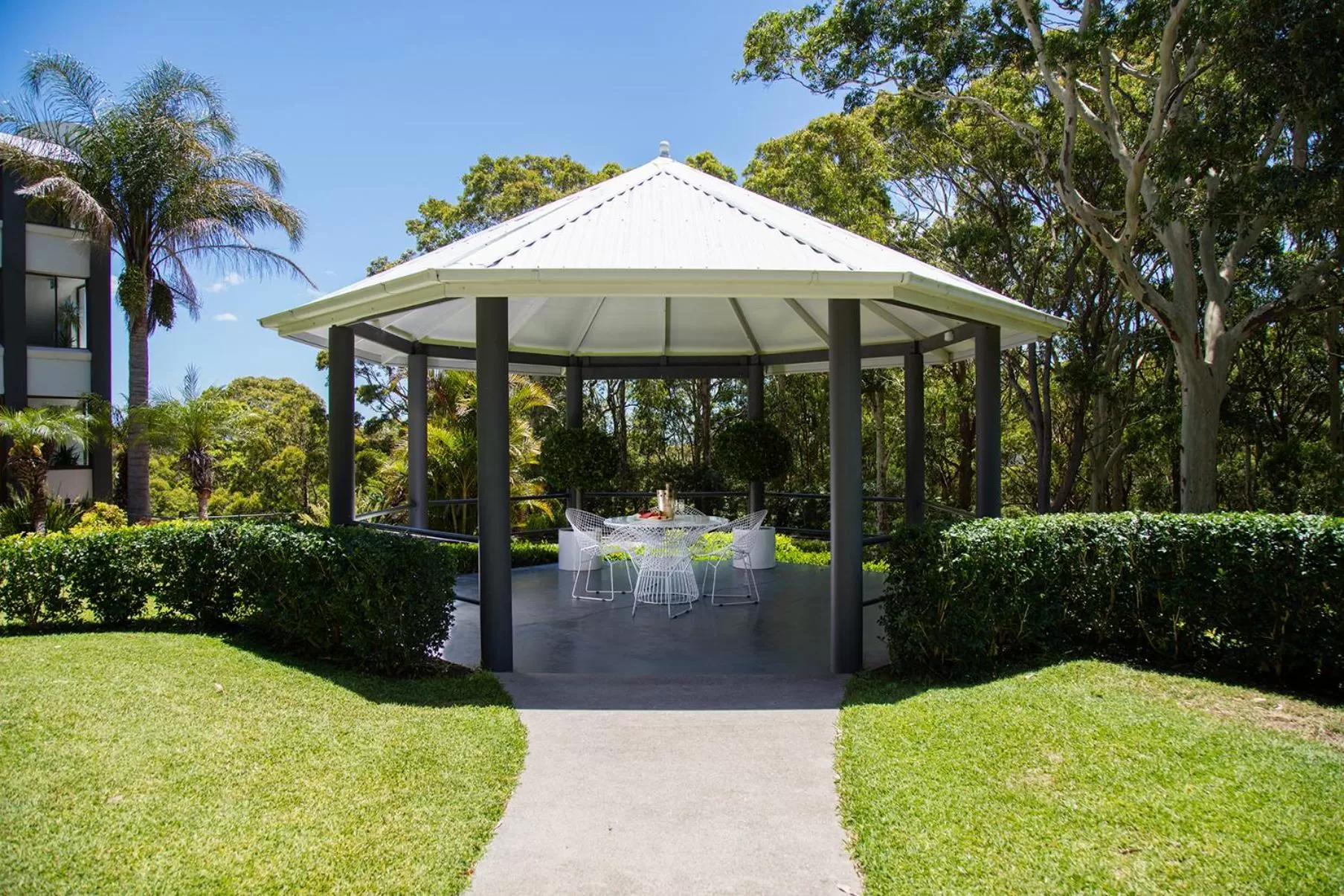 Garden view in BEST WESTERN PLUS Apollo Hotel Newcastle