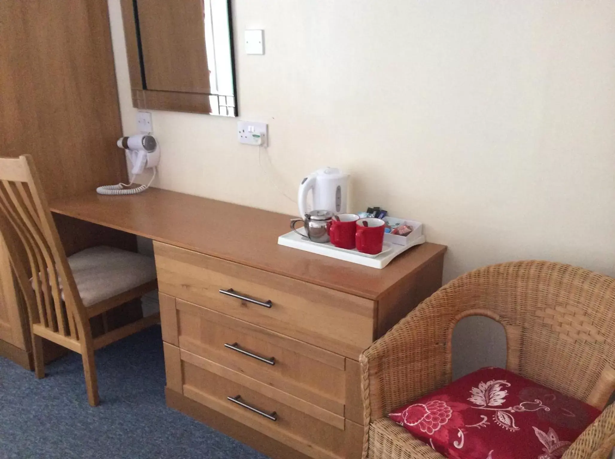 Single Room with Private Bathroom in The Kings Head Single Room with Private Bathroom in The Kings Head