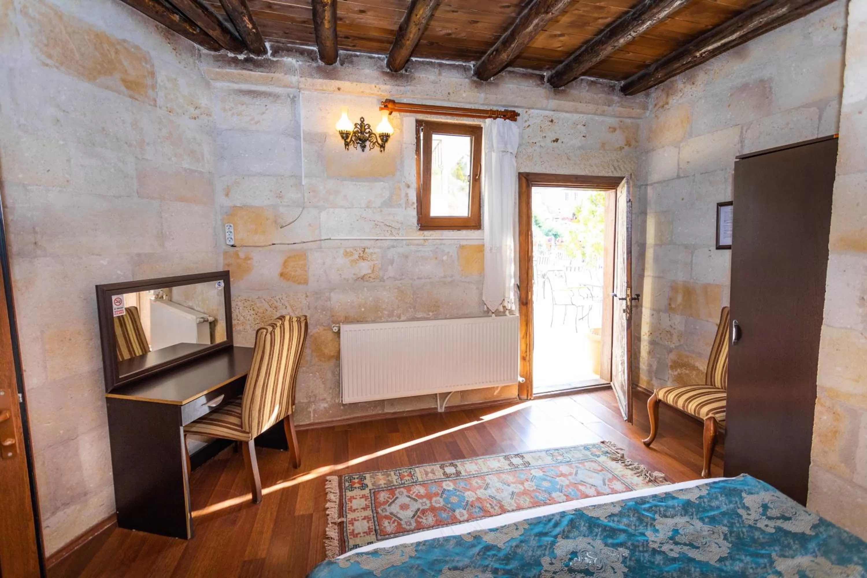 TV and multimedia, Seating Area in Guven Cave Hotel