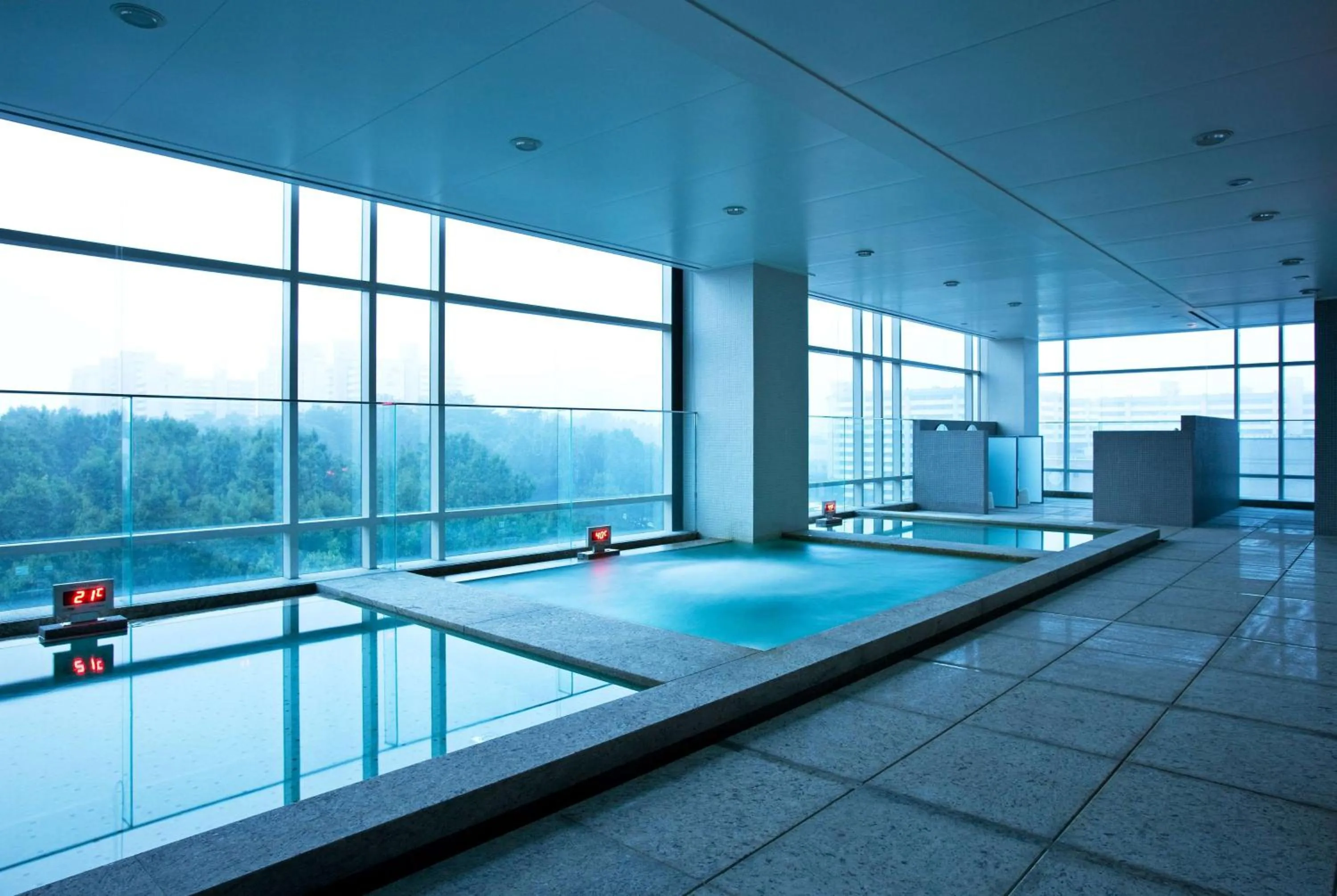 Spa and wellness centre/facilities in Ramada Plaza by Wyndham Suwon
