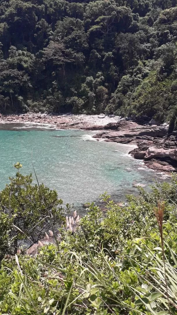 Pousada e SPA Shiva São Sebastião 200mts da praia
