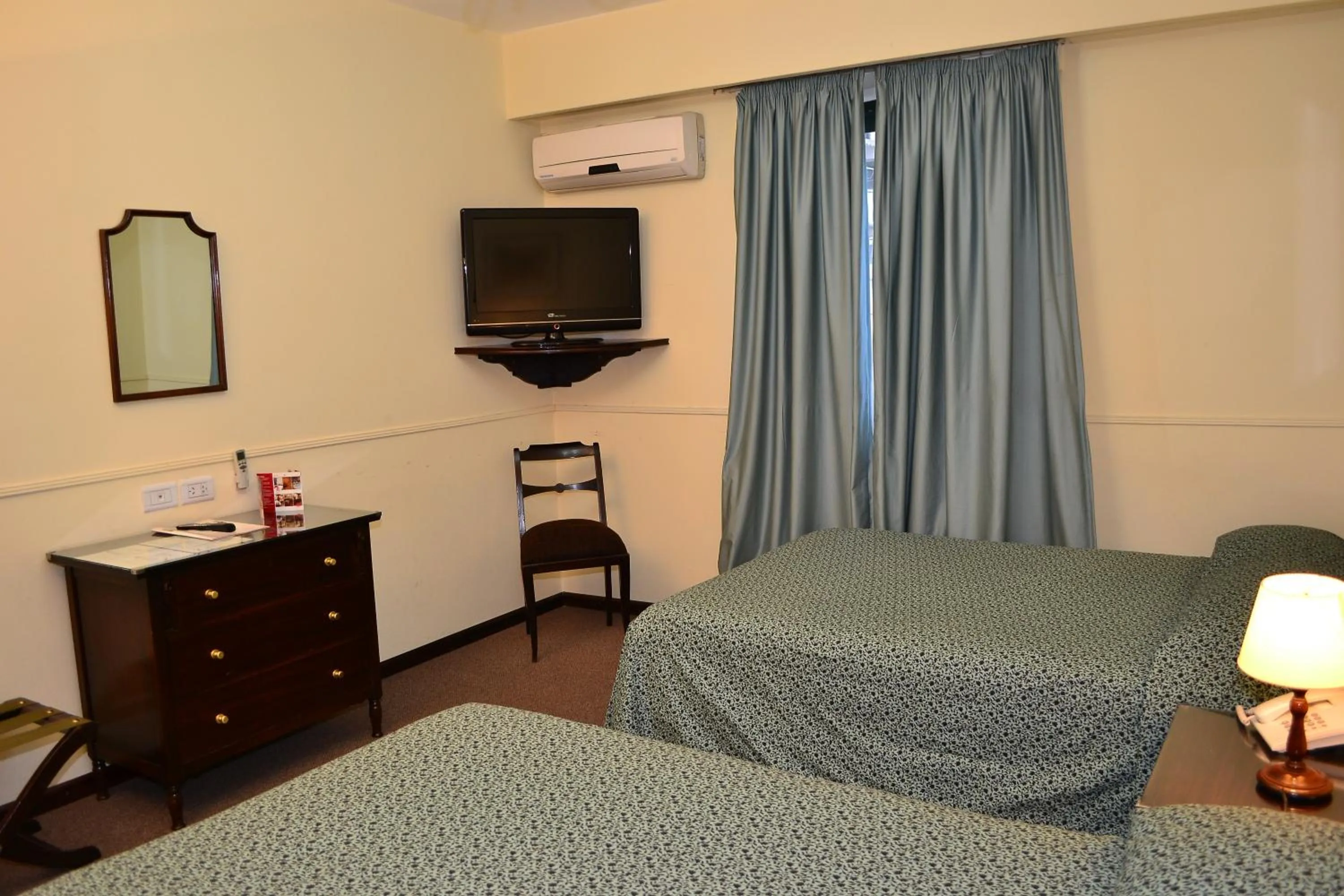 Bedroom, Bed in Hotel Salta