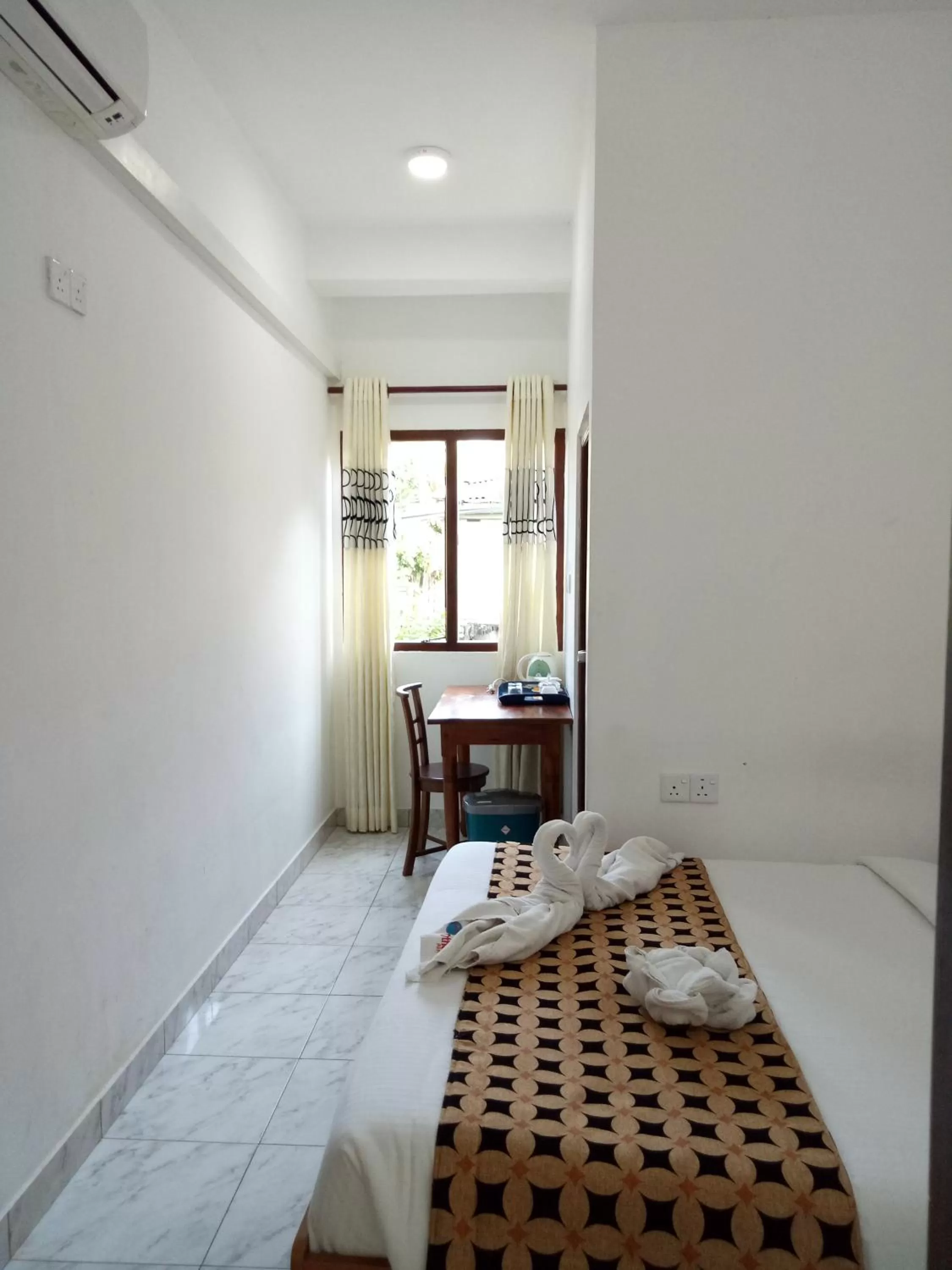 Bedroom, Bed in Otha Shy Airport Transit Hotel