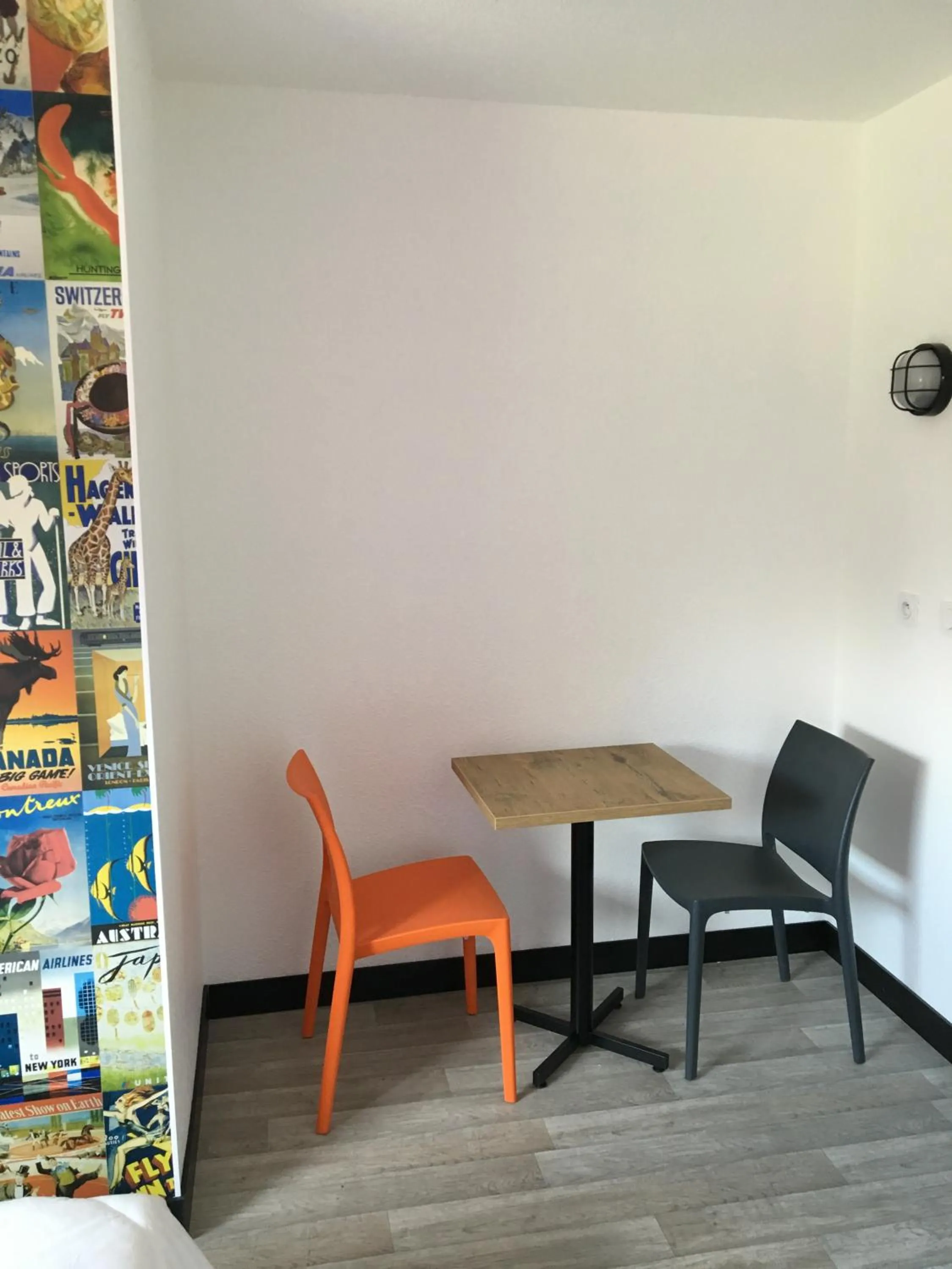 Lounge or bar in hôtel F1 Strasbourg Sud La Vigie