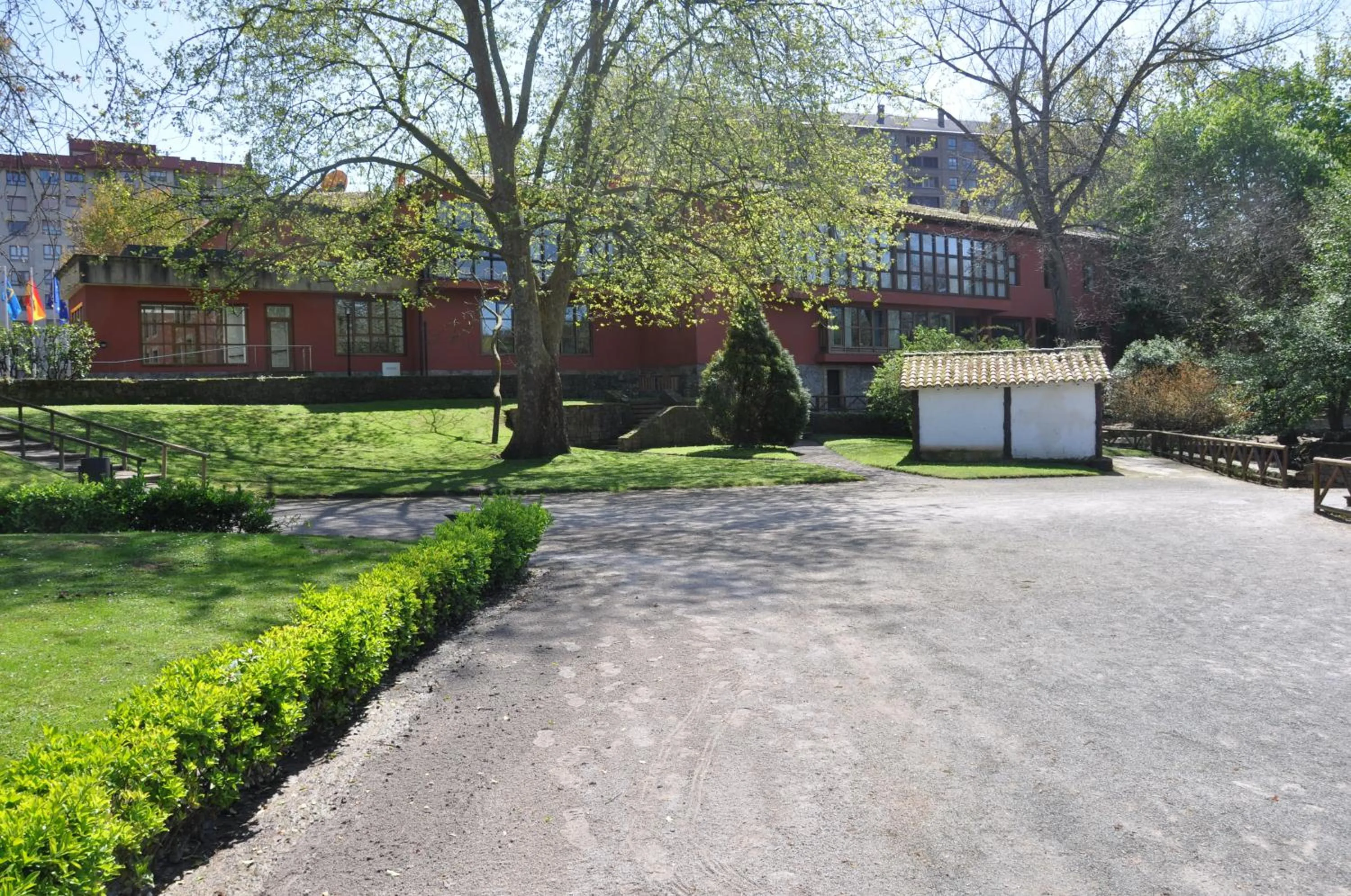 Facade/entrance in Parador de Gijón