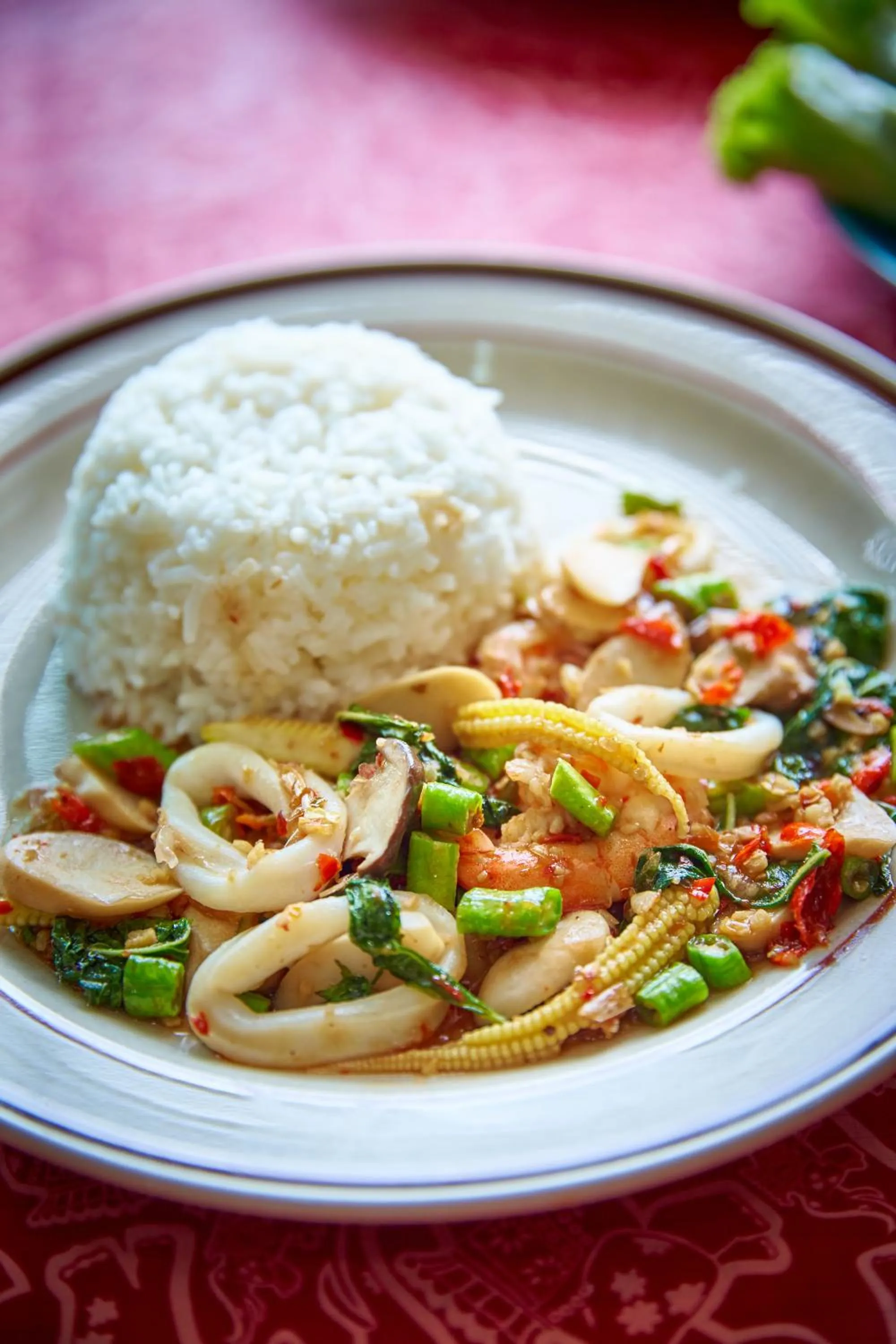 Restaurant/places to eat in Sivalai Place