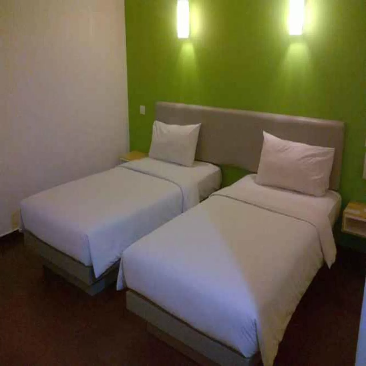 Bedroom, Bed in Amaris Hotel Thamrin City