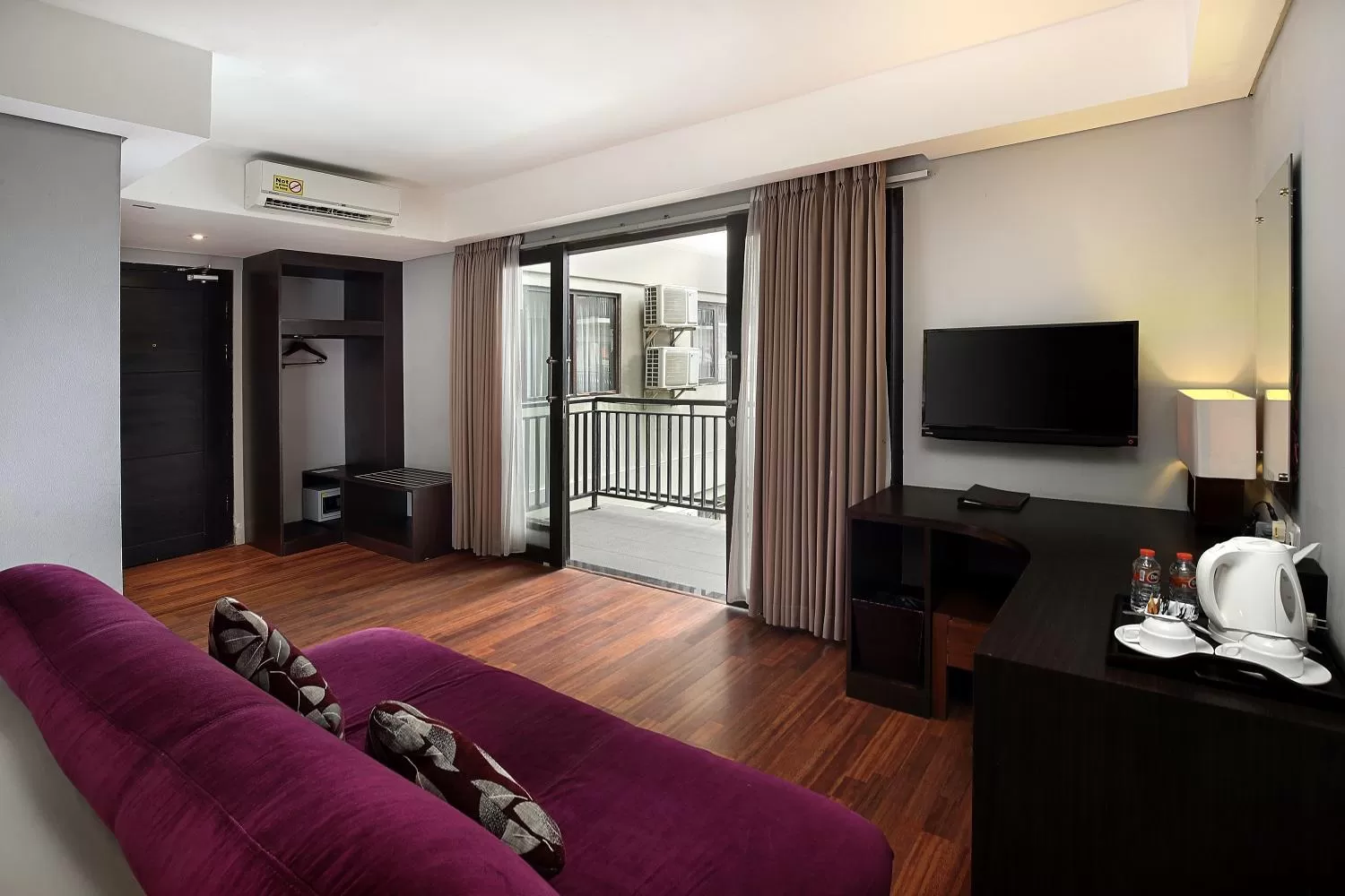 TV and multimedia in Rofa Kuta Hotel - CHSE Certified