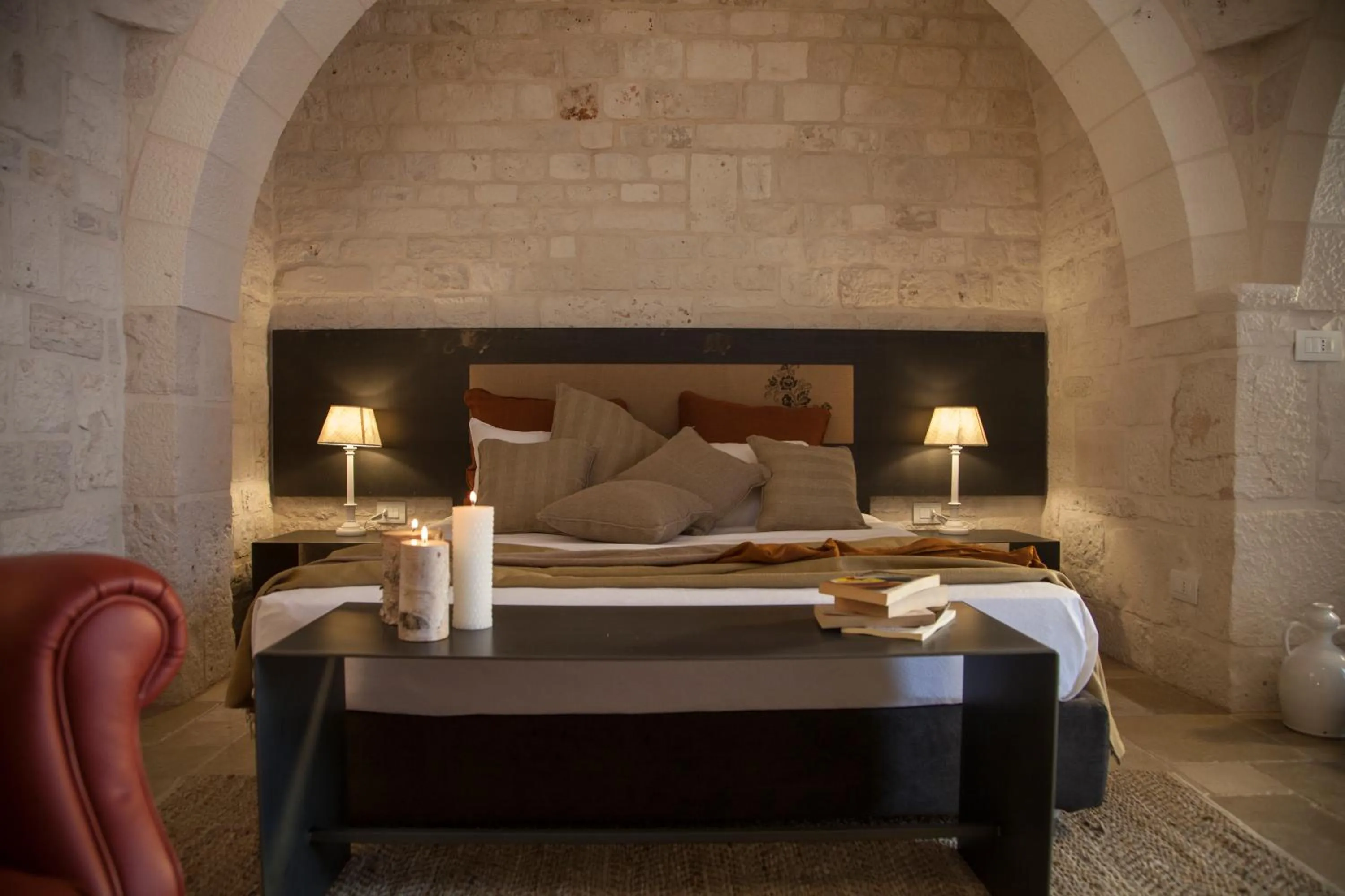 Decorative detail, Bed in Ottolire Resort