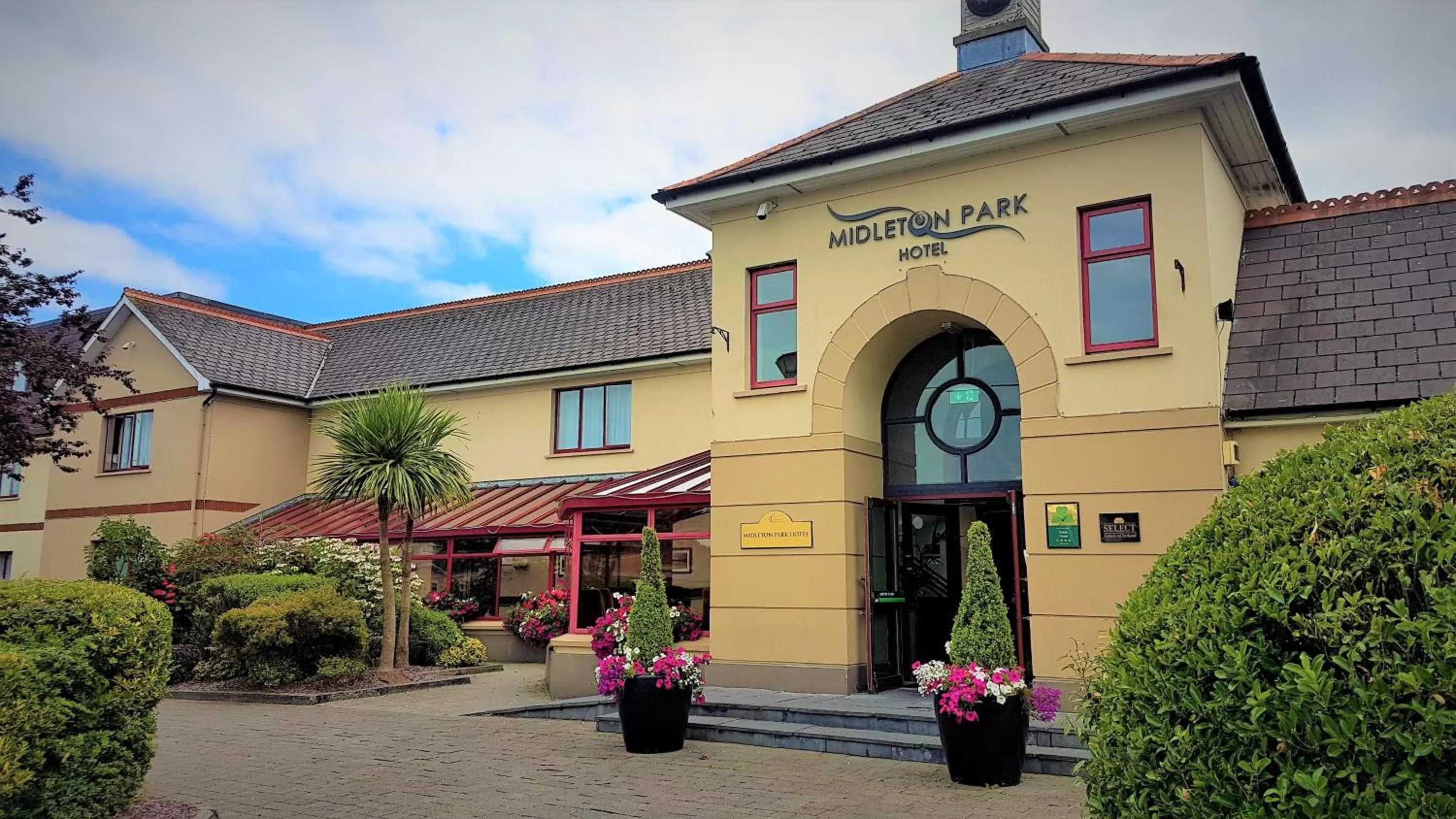 Property Building in Midleton Park Hotel