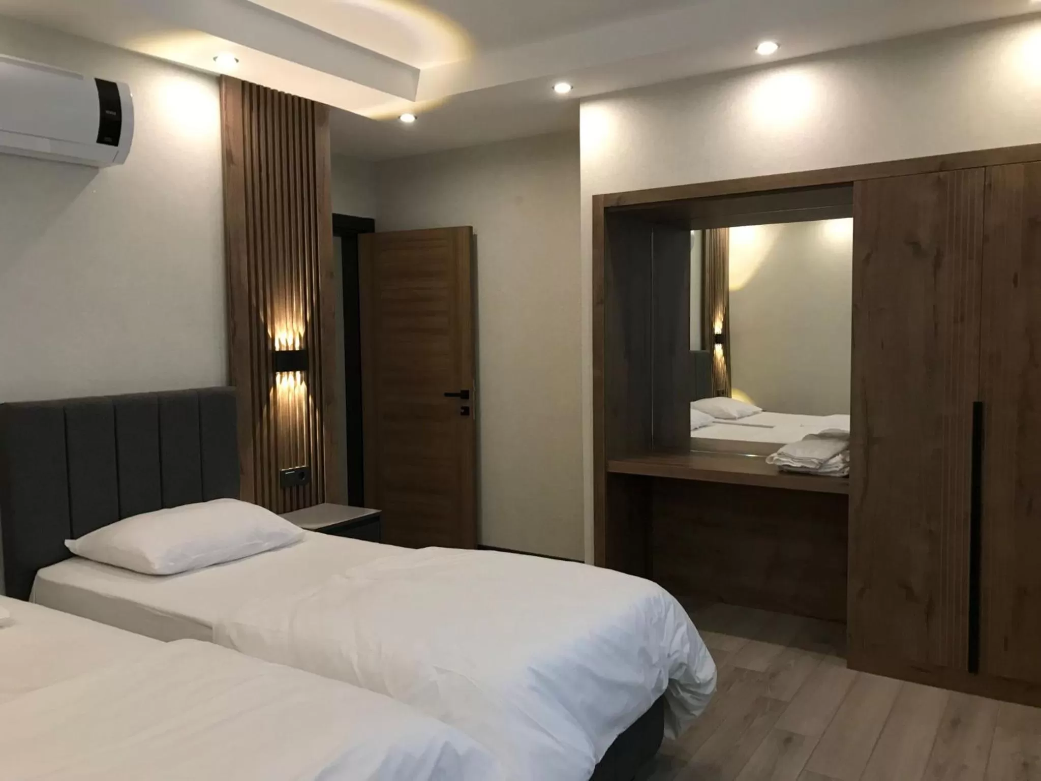 Bed in Yılmaz Suit Apartments