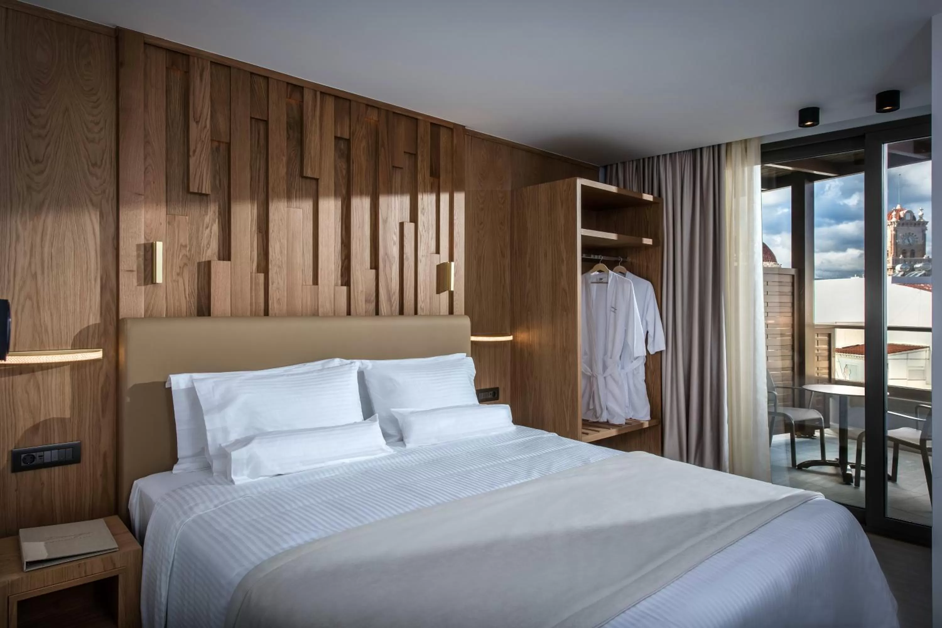 Bed in Dimargio Luxury Hotel & Spa