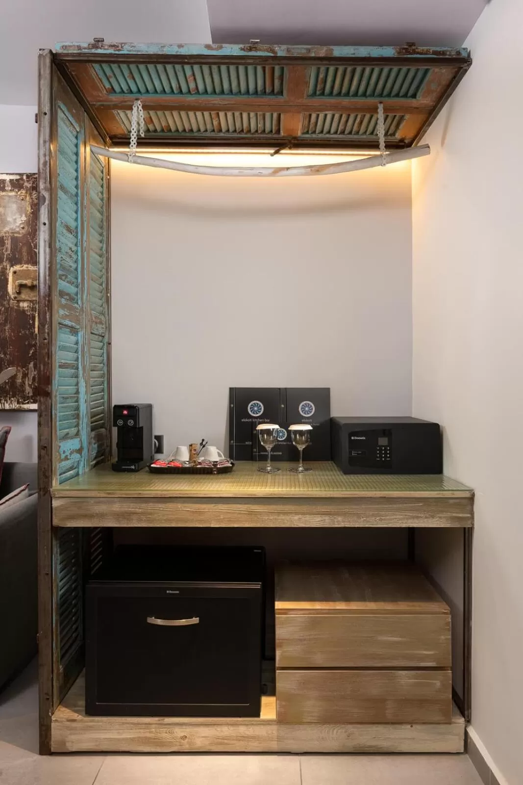 Coffee/tea facilities in Elakati Luxury Boutique Hotel - Adults Only