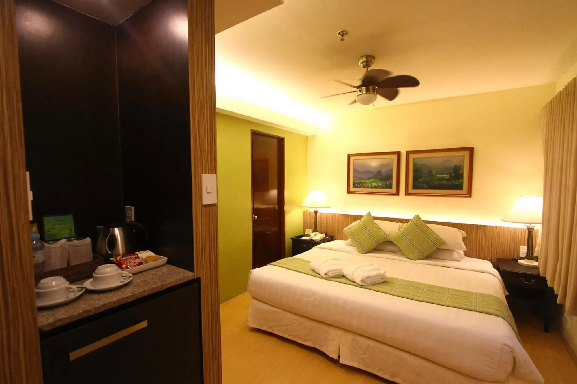 Deluxe King Room in Hotel Fleuris Deluxe King Room in Hotel Fleuris