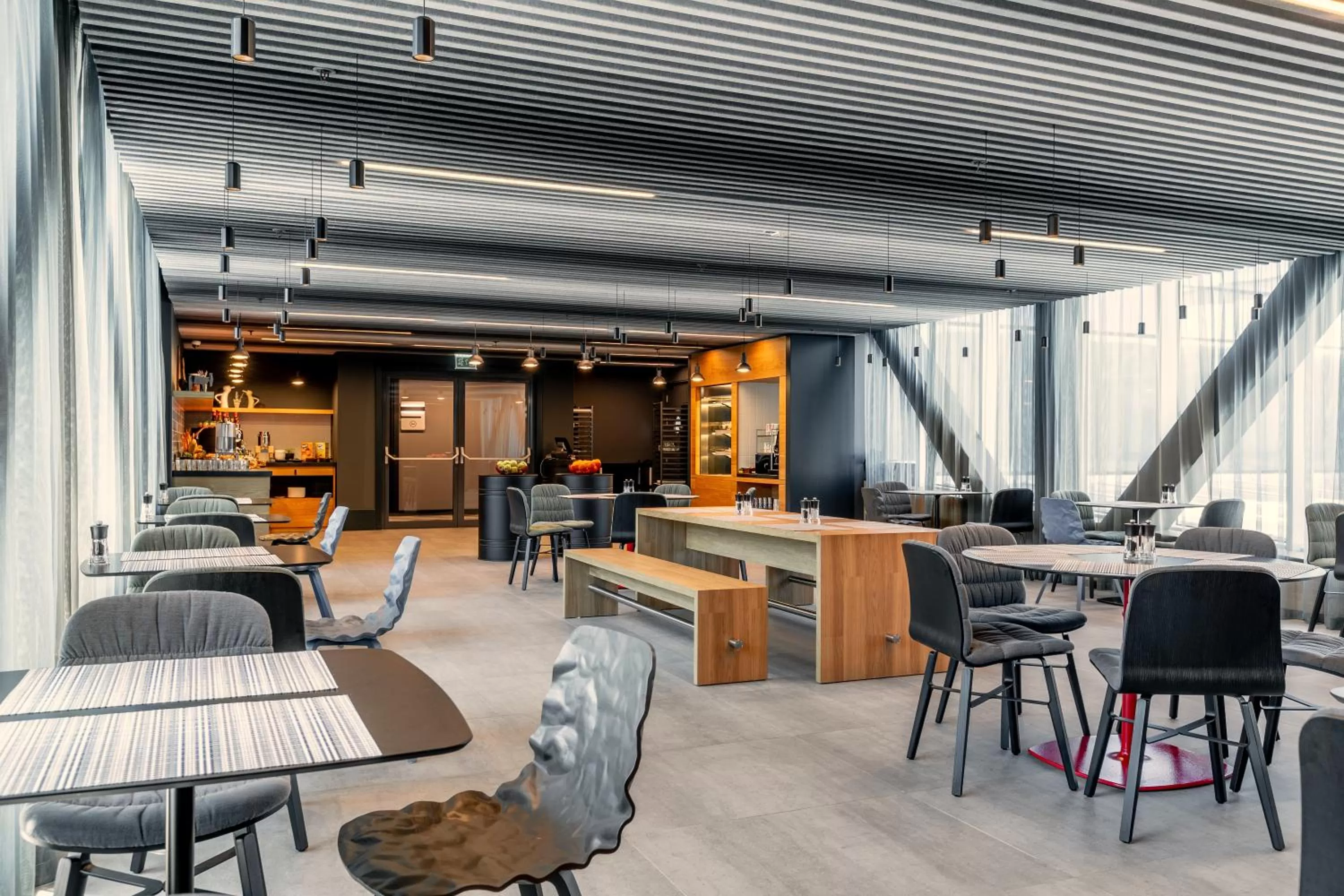 Restaurant/places to eat in Radius Hotel Tbilisi