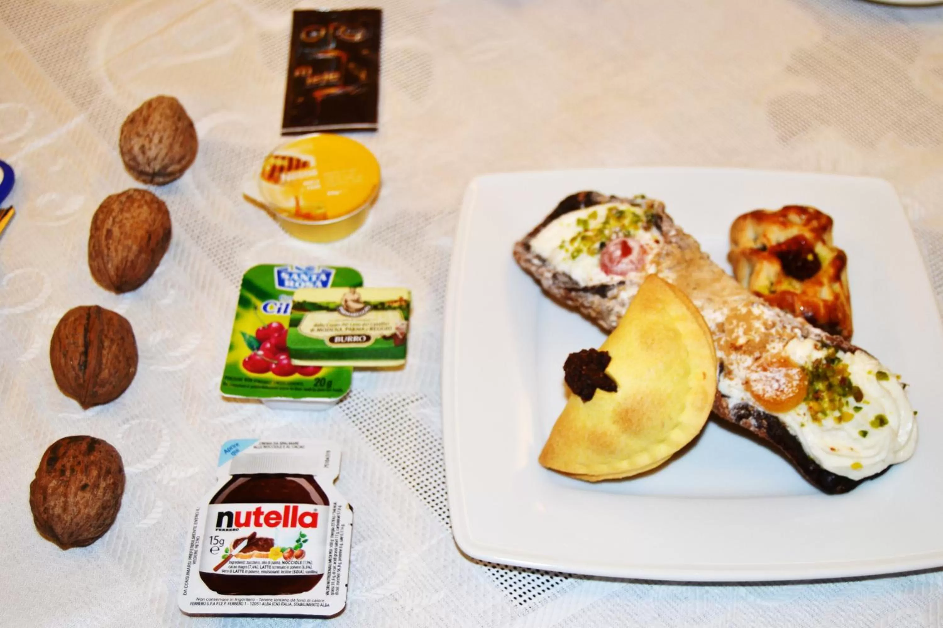 Food in Abraxia B&B