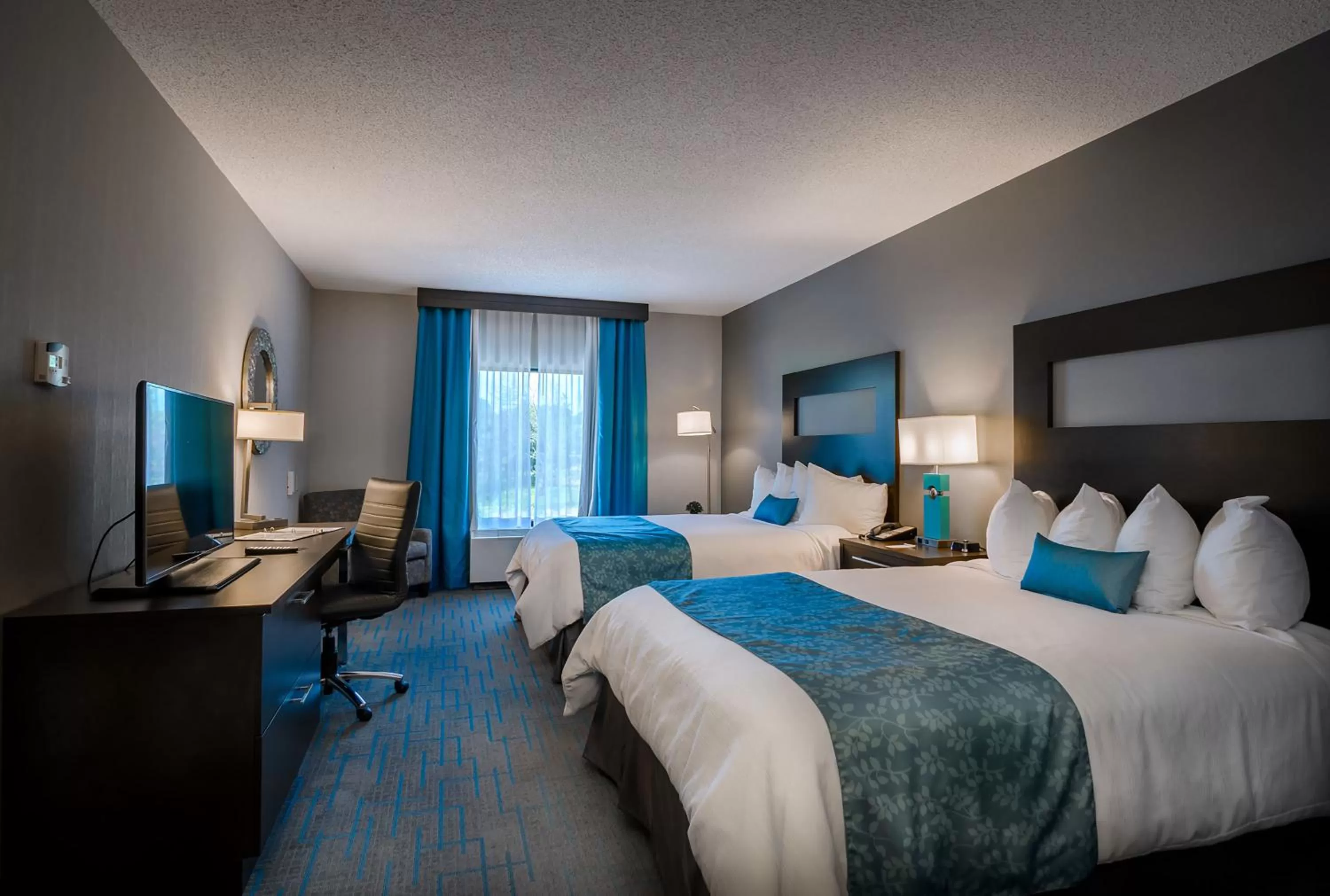 Bed in Holiday Inn & Suites Syracuse Airport - Liverpool by IHG