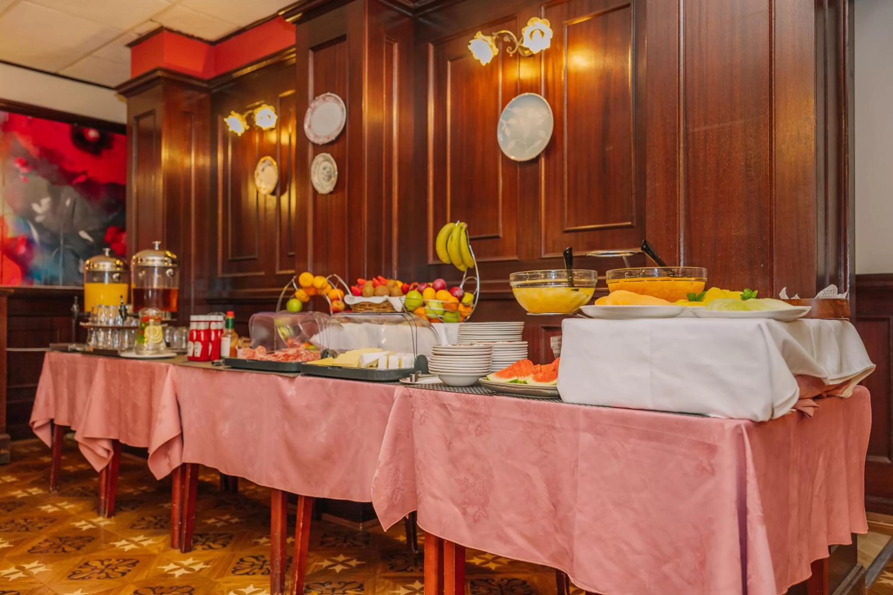 Restaurant/places to eat in Muthu Fort William Hotel