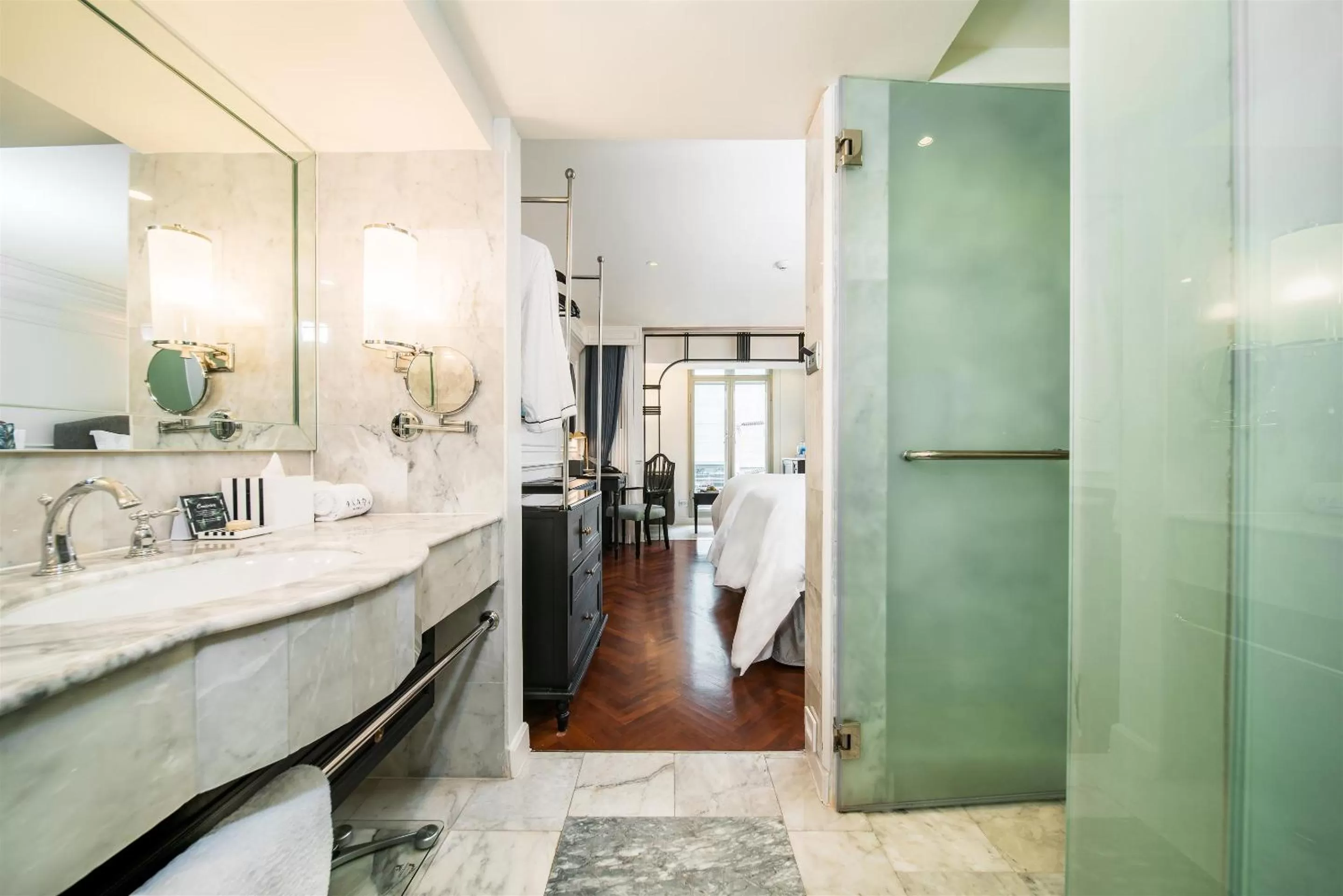 Bathroom in Akara Hotel