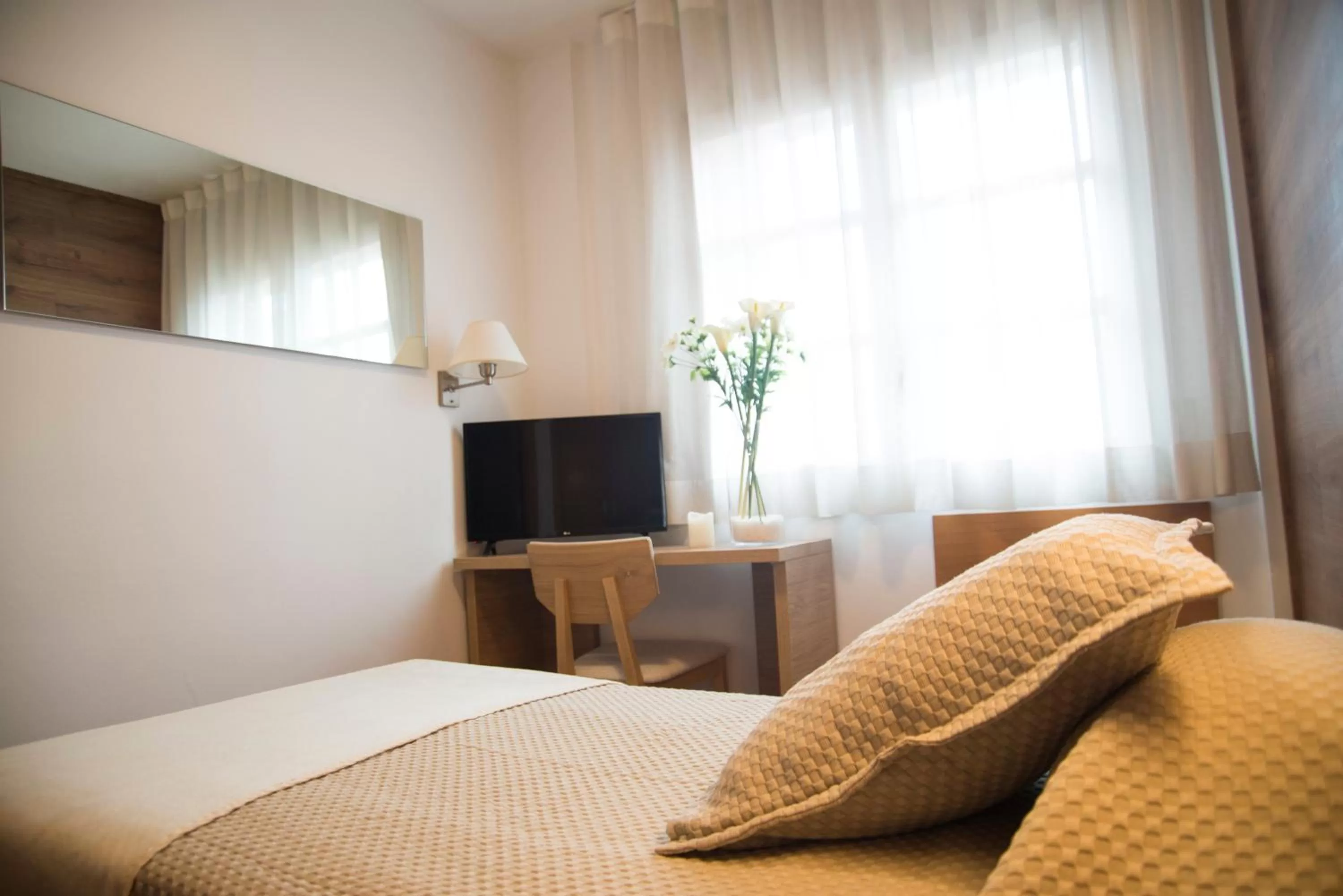 Photo of the whole room, Bed in Hotel Nadal