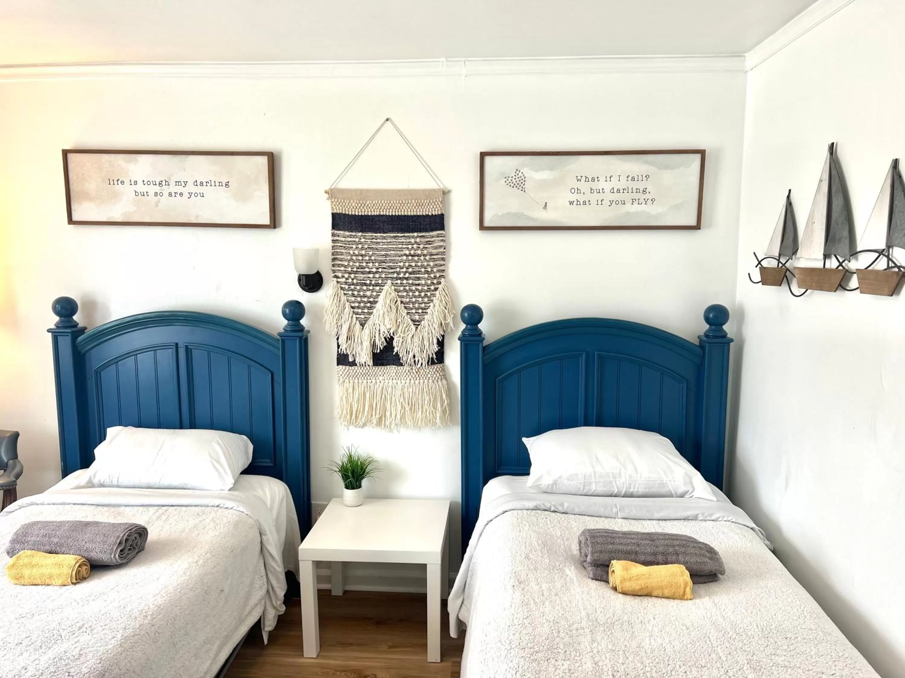 Bed in Cobmin Ridge Motel