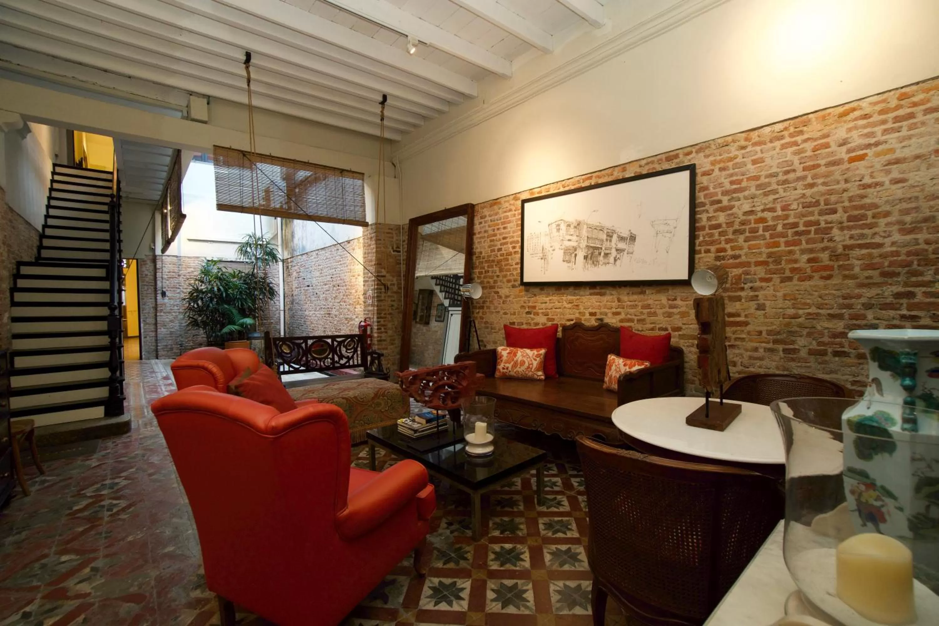 Seating area in Muntri Mews