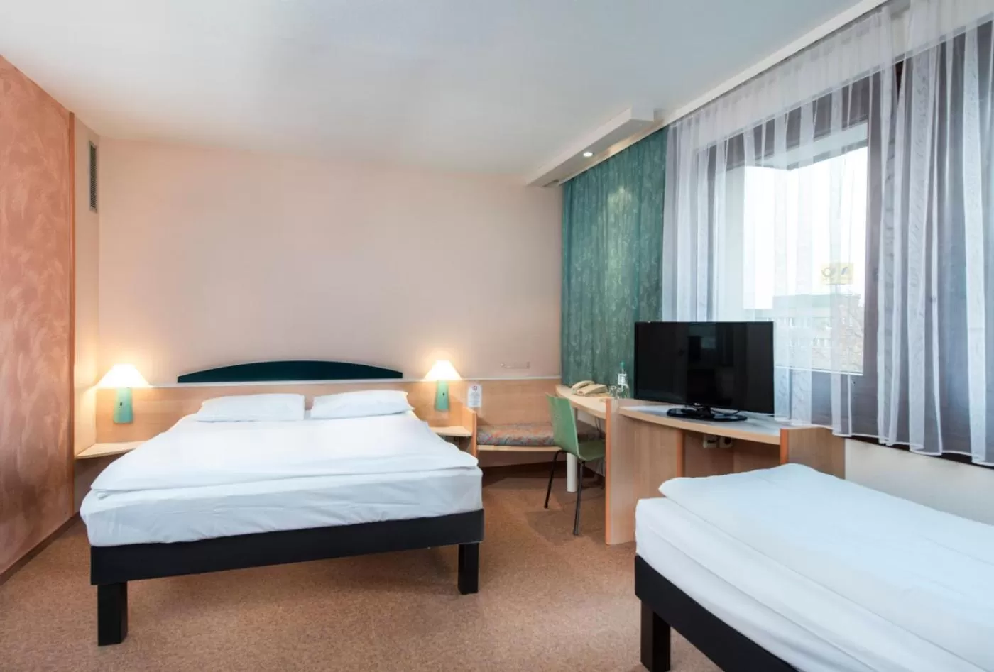 TV and multimedia, Bed in Good Morning Gelsenkirchen City