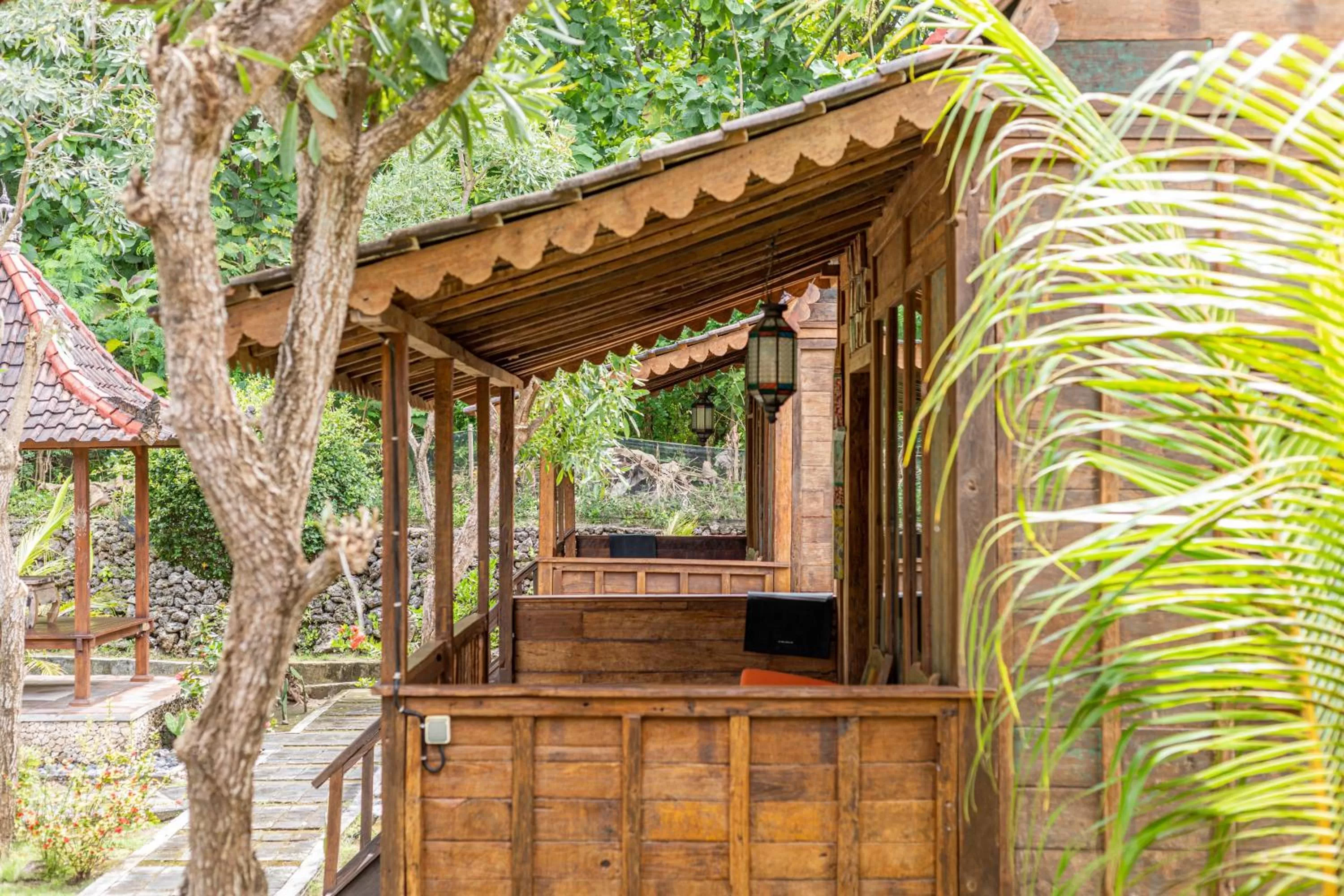 Spring in Jukung Cottage