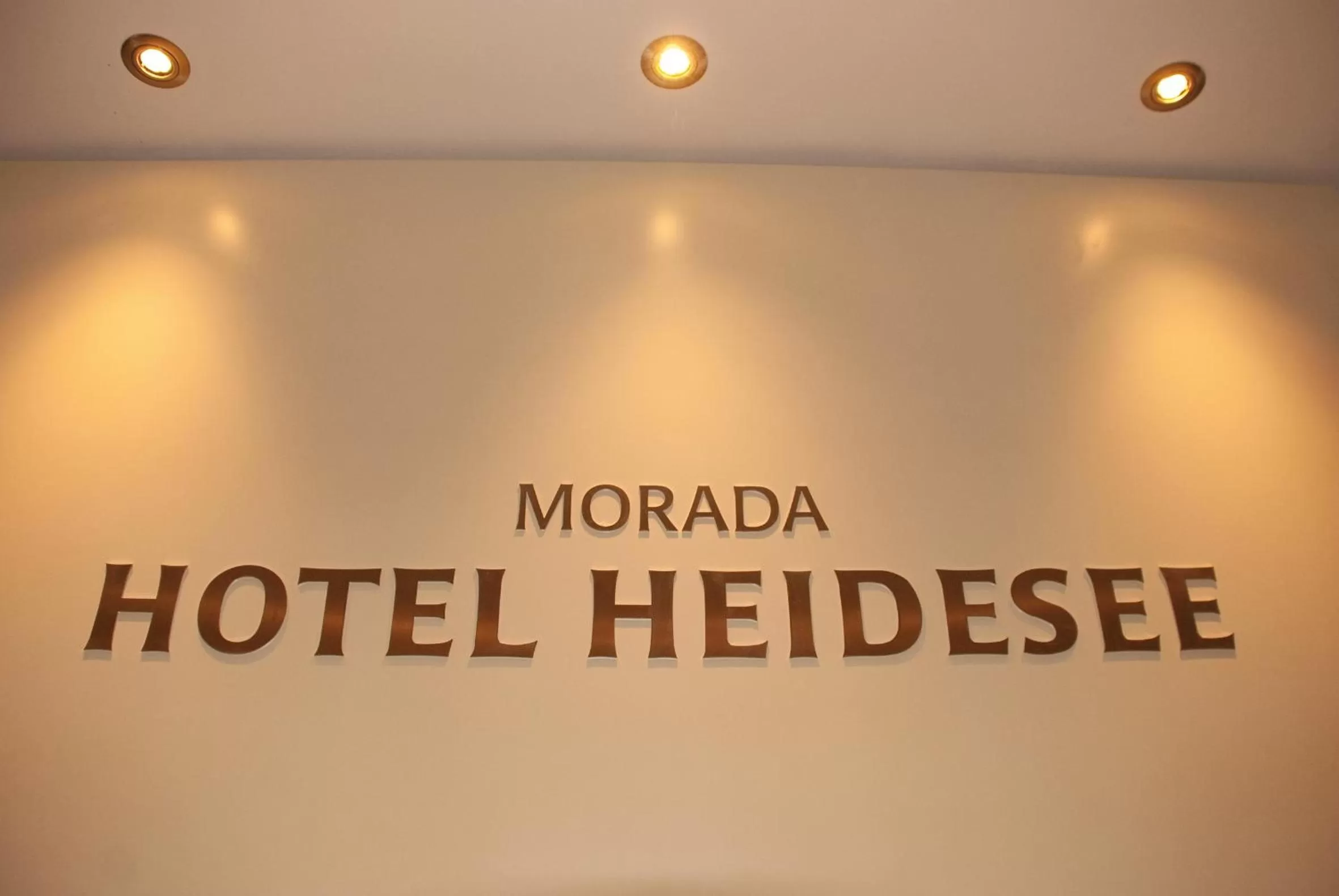 Logo/Certificate/Sign in Morada Hotel Heidesee Gifhorn
