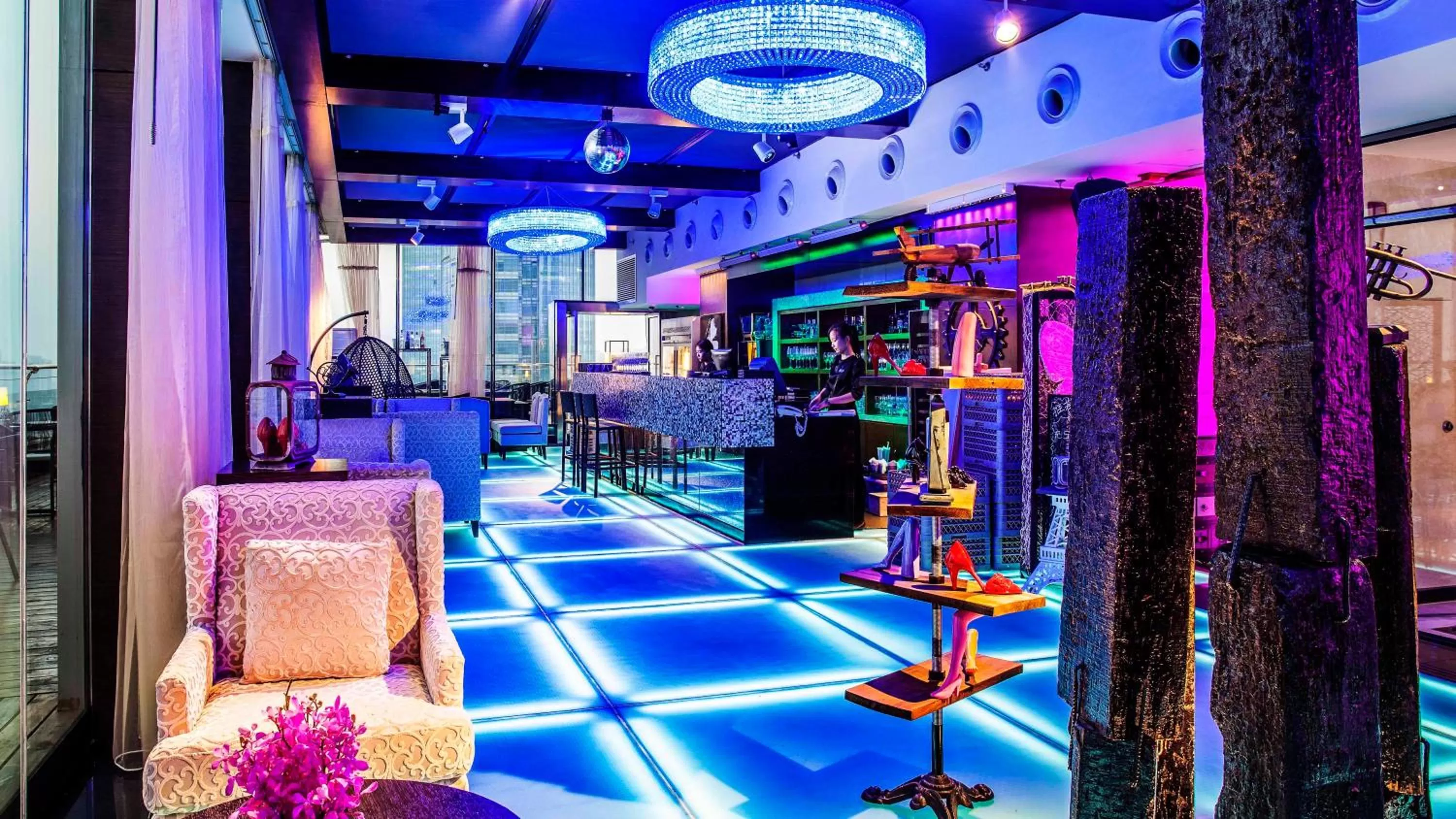 Restaurant/places to eat in Holiday Inn Nanchang Riverside by IHG